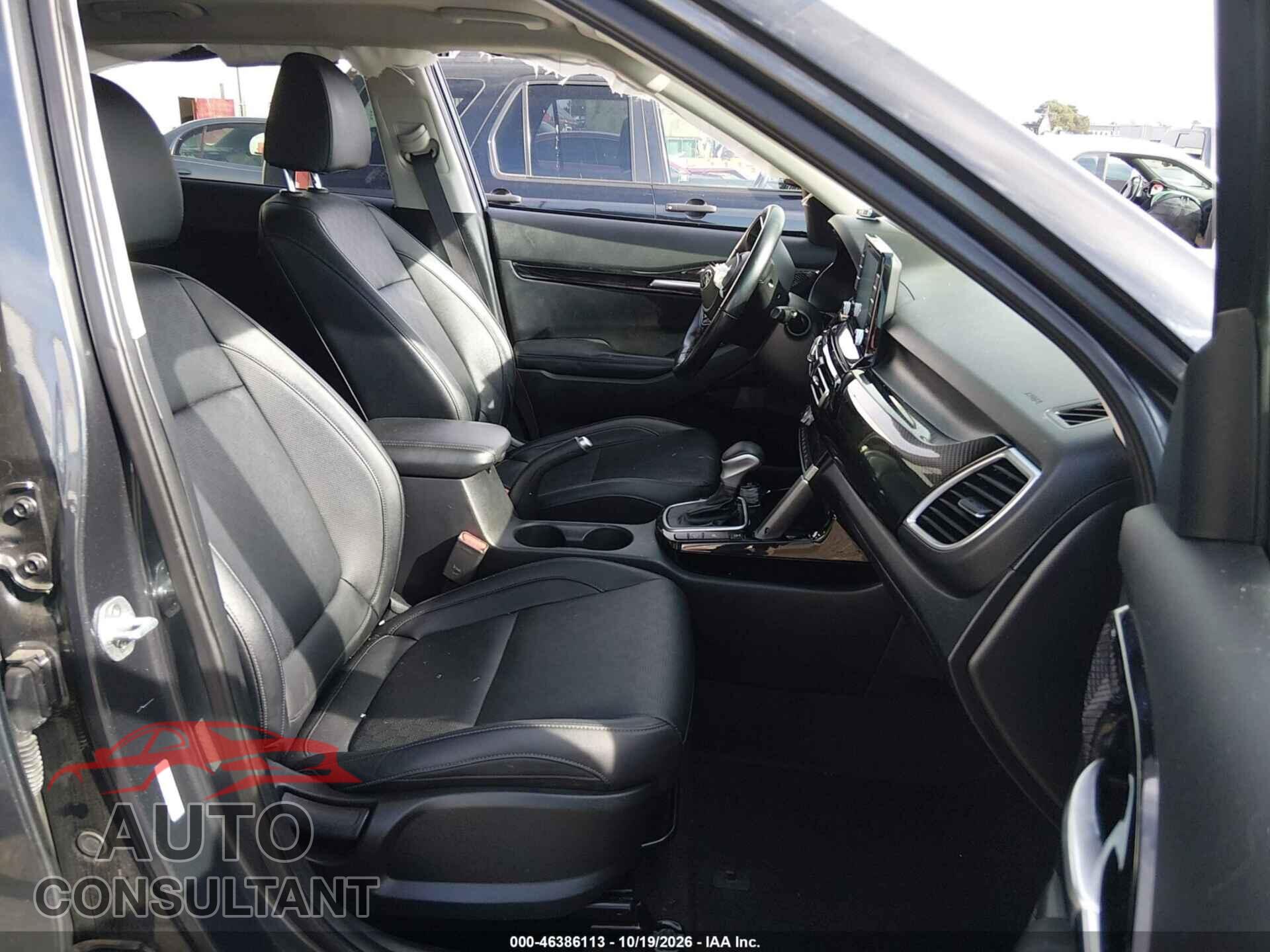 KIA SELTOS 2021 - KNDERCAA4M7119350