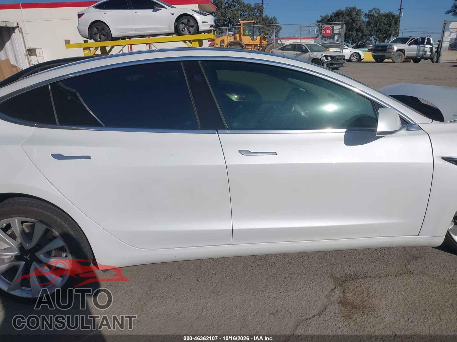 TESLA MODEL 3 2018 - 5YJ3E1EB2JF185752