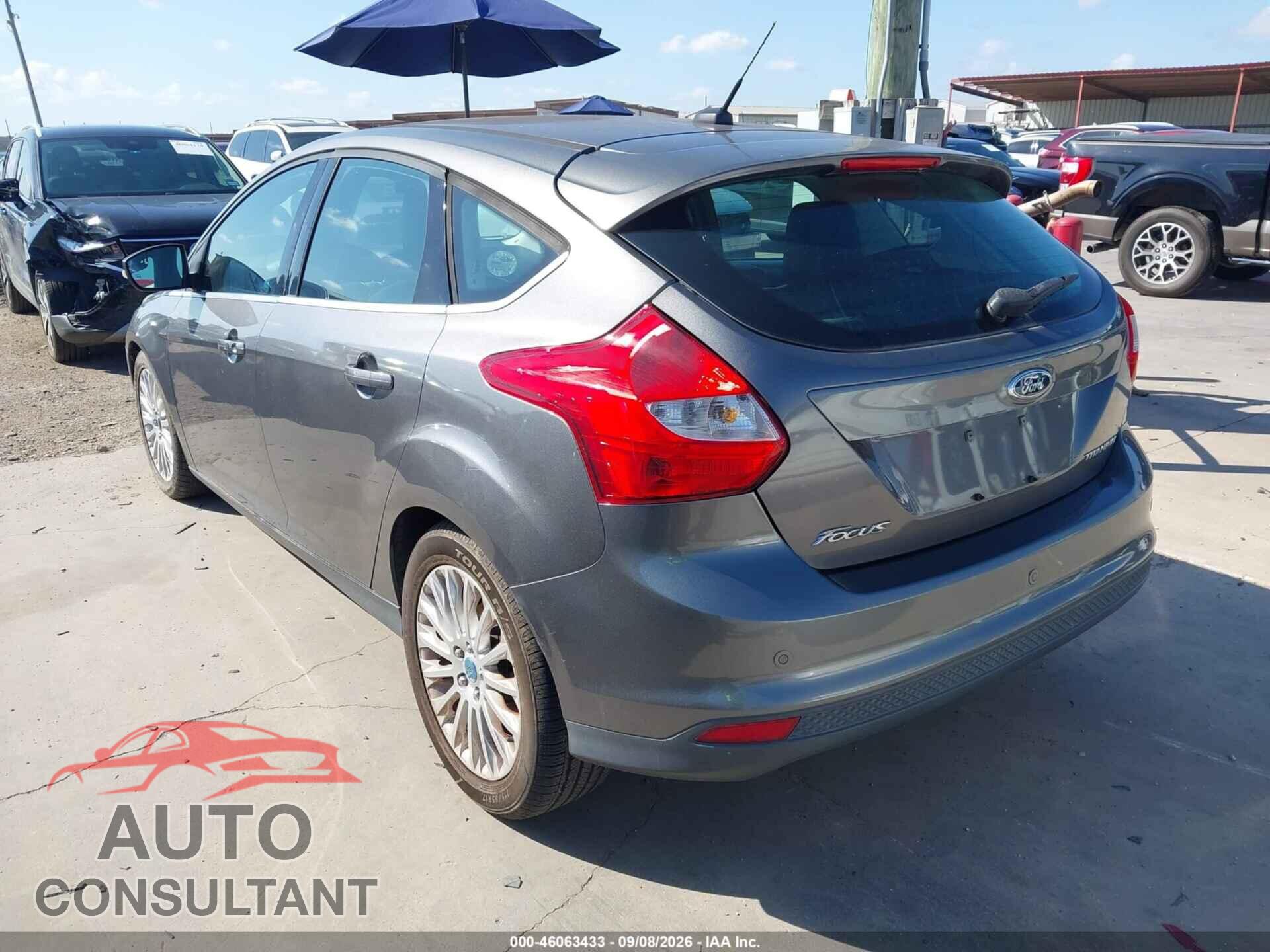 FORD FOCUS 2012 - 1FAHP3N21CL352409