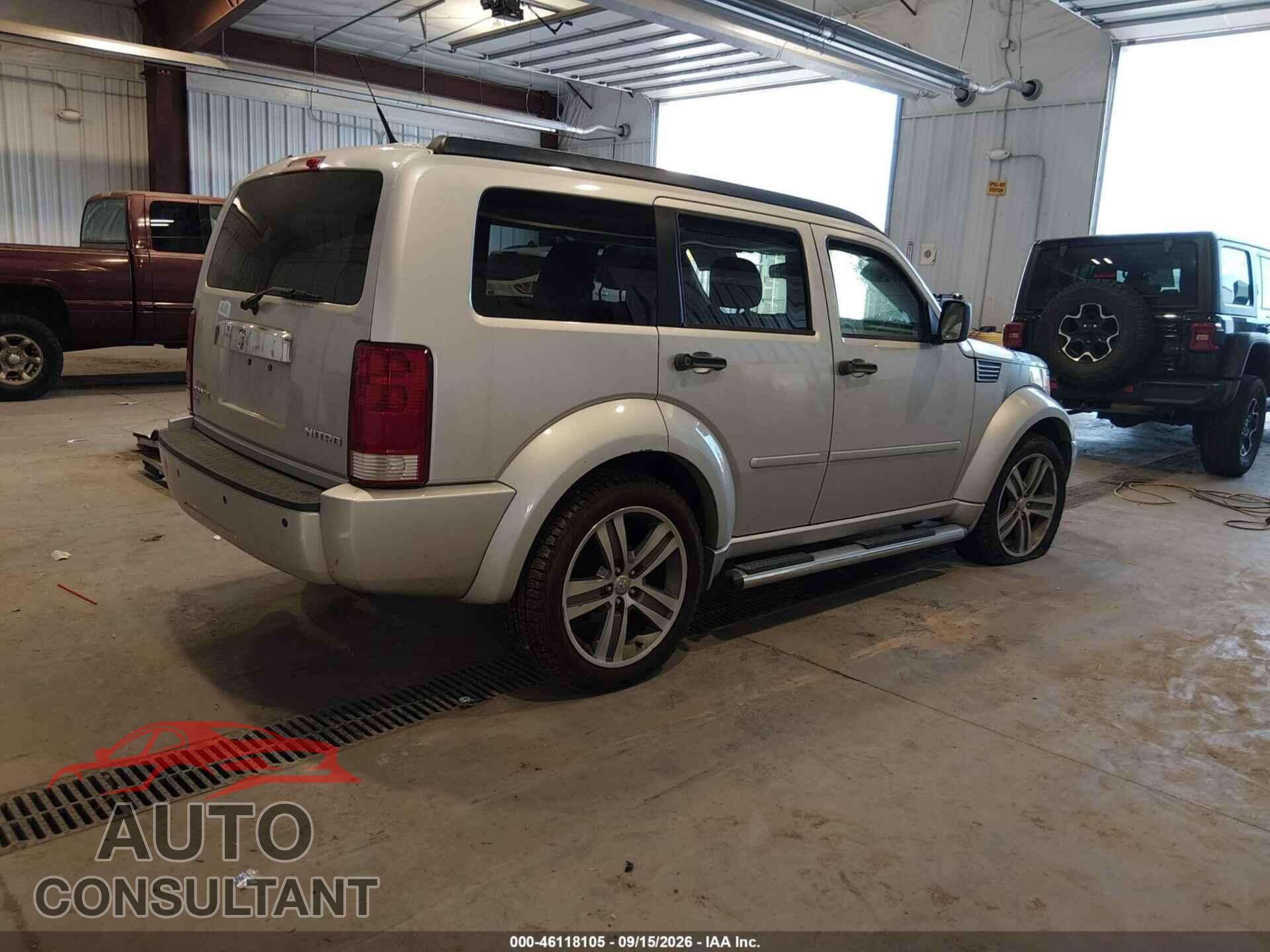 DODGE NITRO 2011 - 1D4PT6GX6BW543867