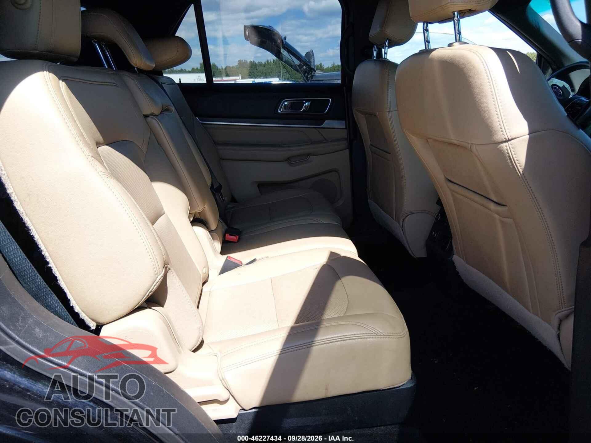 FORD EXPLORER 2017 - 1FM5K7F84HGA17016