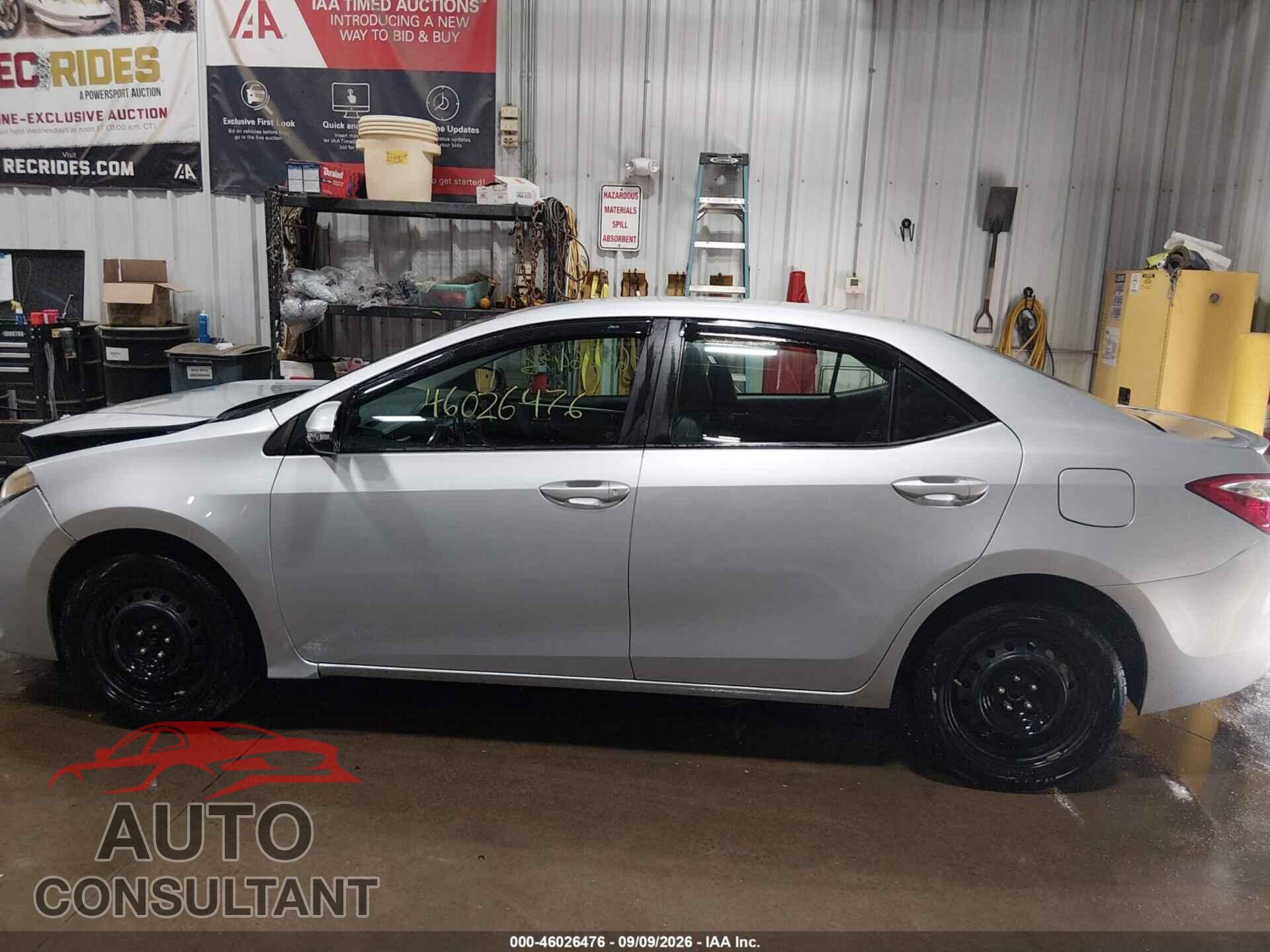 TOYOTA COROLLA 2015 - 5YFBURHE4FP346567