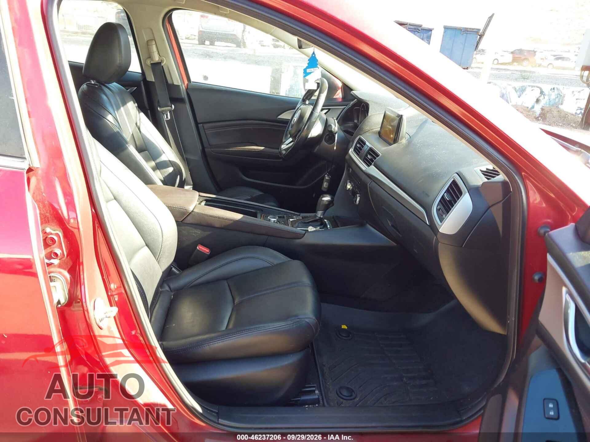 MAZDA MAZDA3 2017 - 3MZBN1L75HM150233