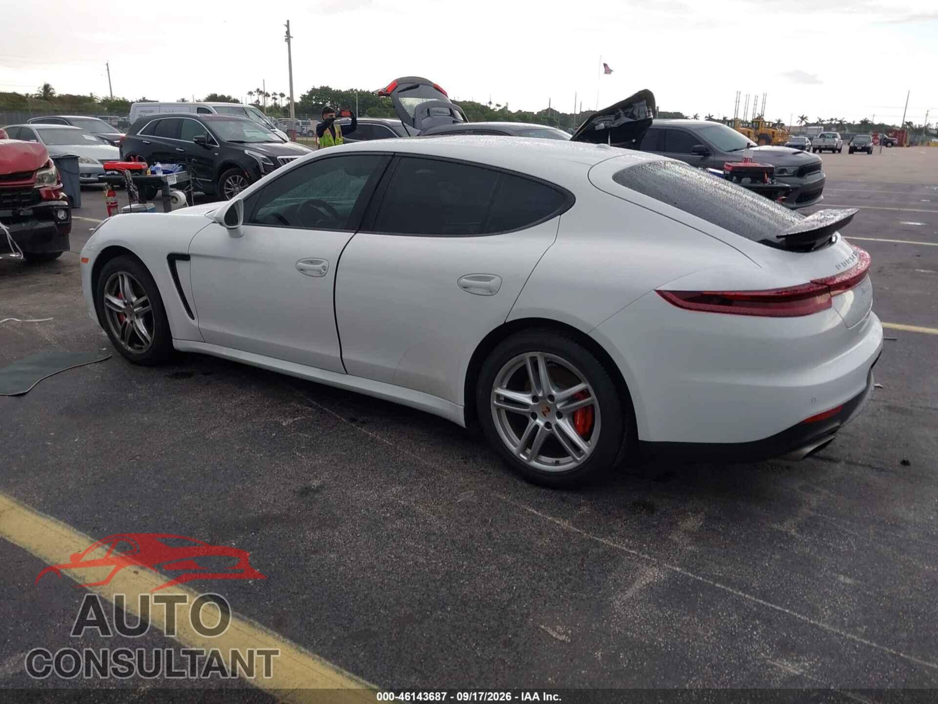 PORSCHE PANAMERA 2014 - WP0AA2A71EL005691