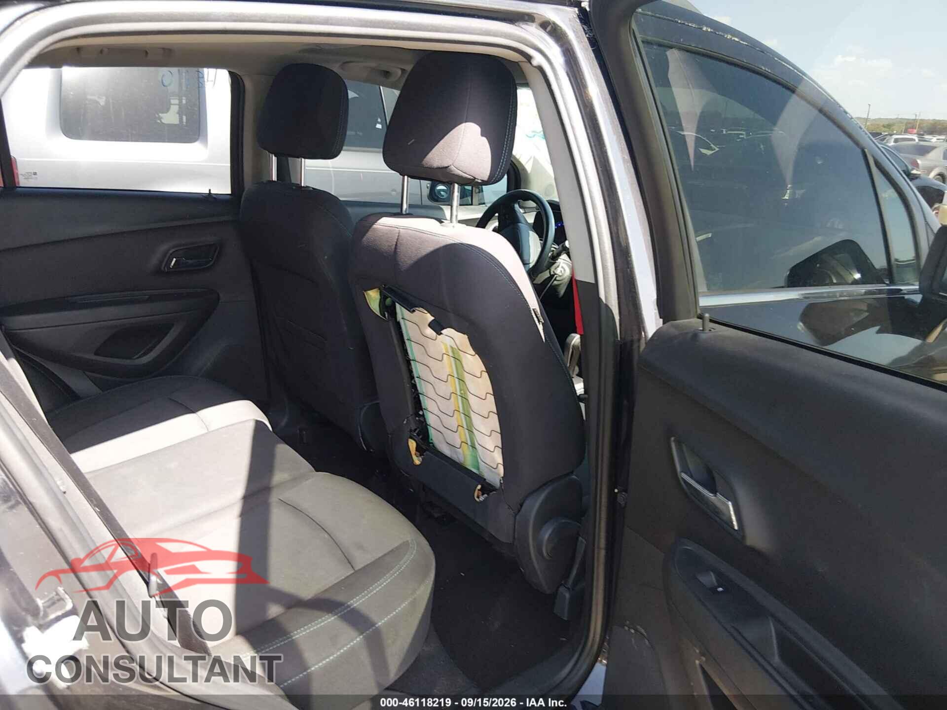 CHEVROLET TRAX 2015 - 3GNCJLSB1FL176584