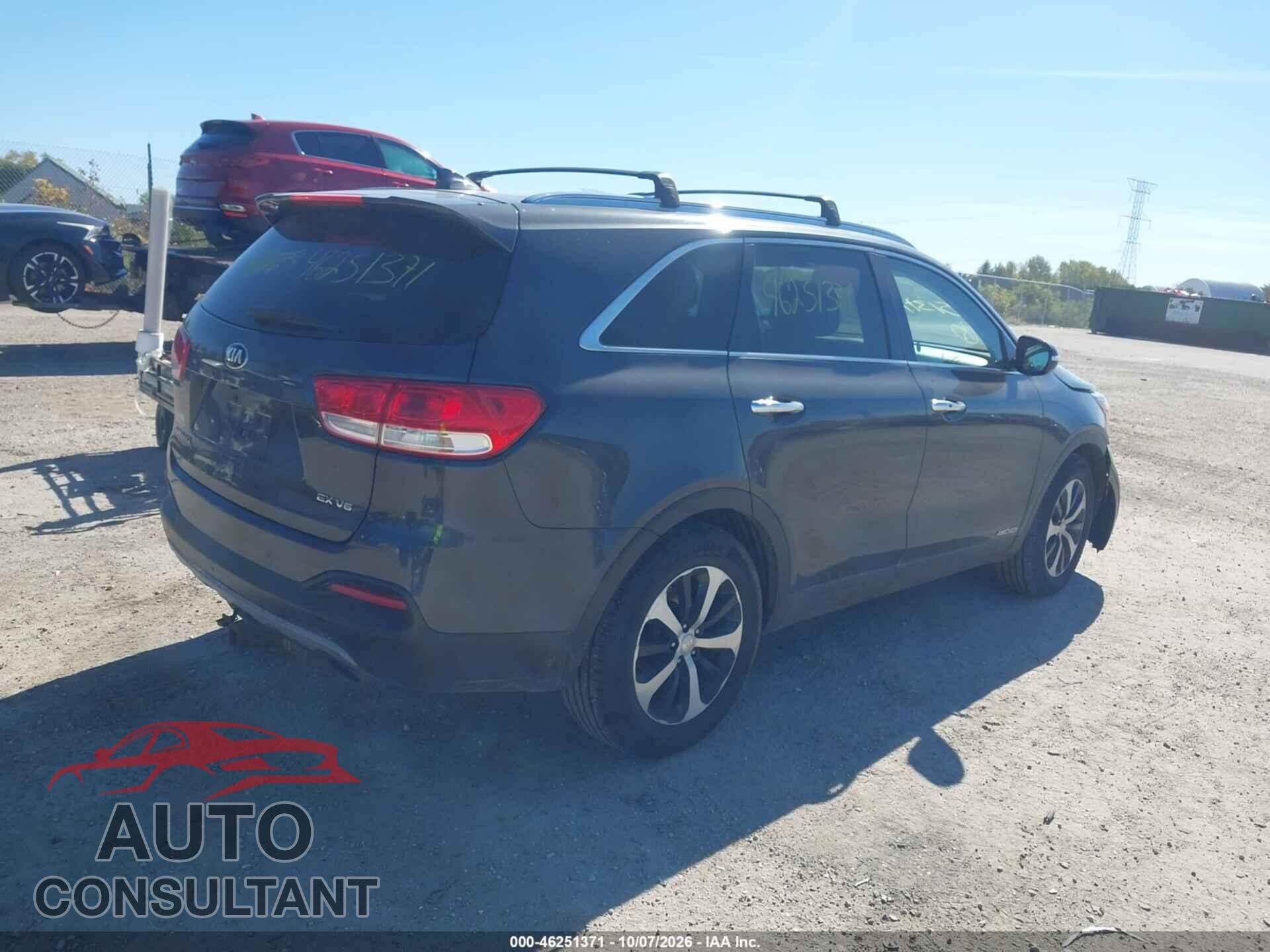 KIA SORENTO 2016 - 5XYPHDA58GG129892