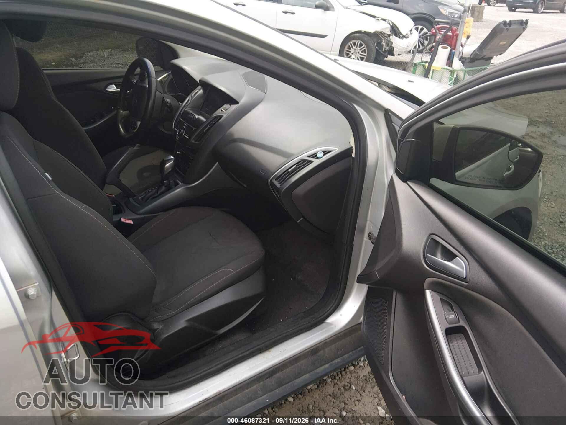 FORD FOCUS 2012 - 1FAHP3N25CL282025