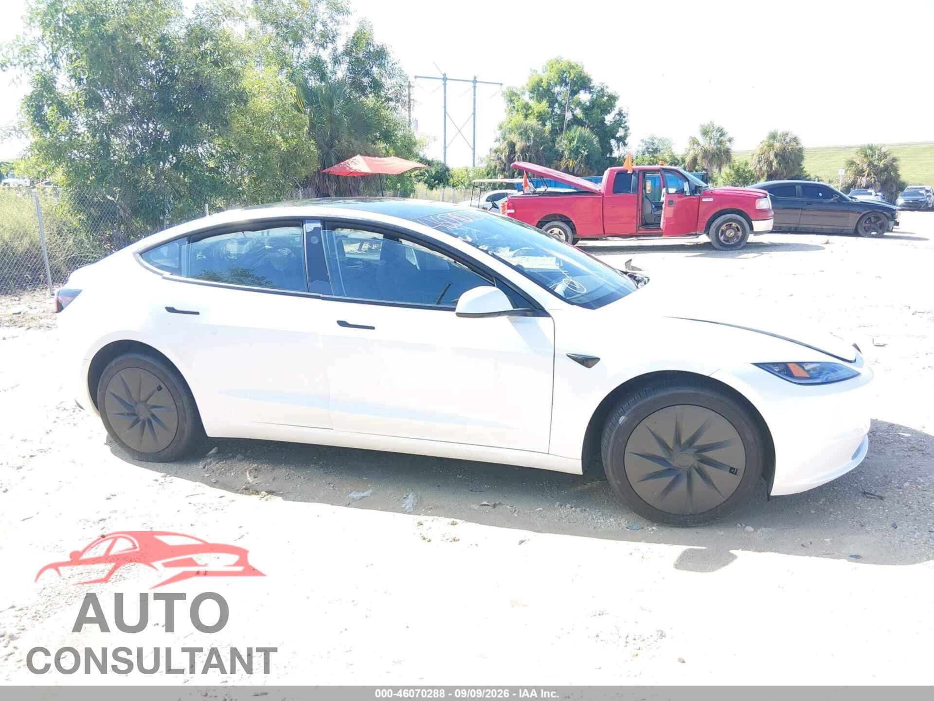 TESLA MODEL 3 2025 - 5YJ3E1EA2SF117122
