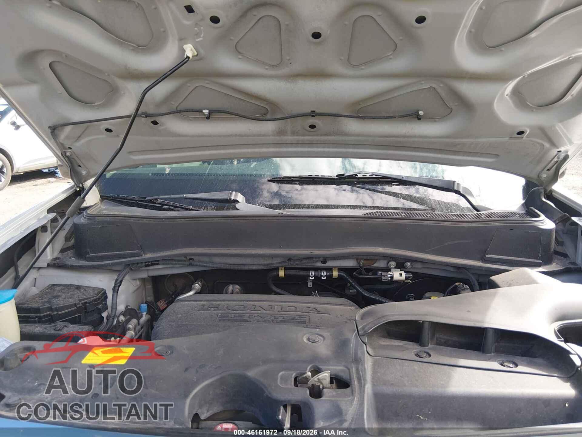 HONDA PILOT 2011 - 5FNYF3H21BB010209