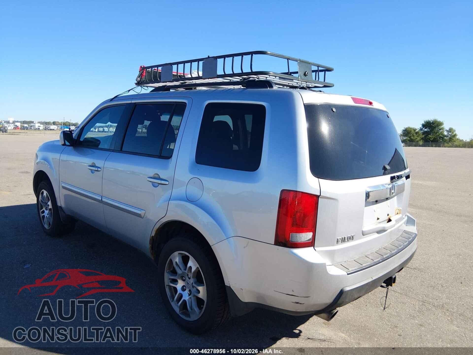 HONDA PILOT 2011 - 5FNYF4H57BB032733
