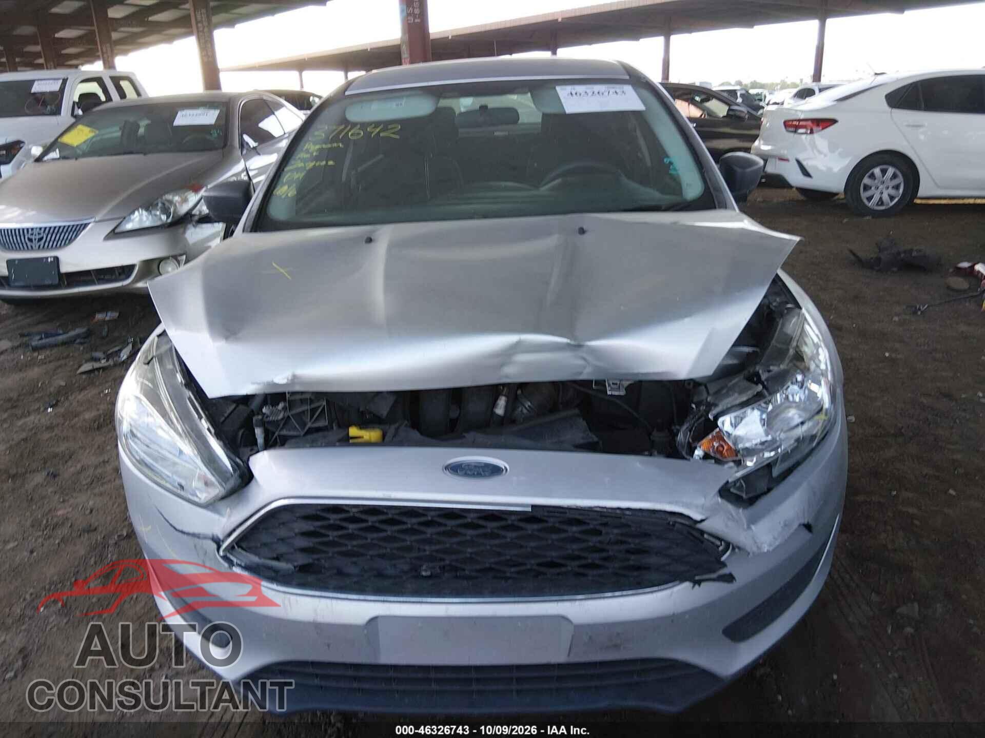 FORD FOCUS 2018 - 1FADP3E25JL322812