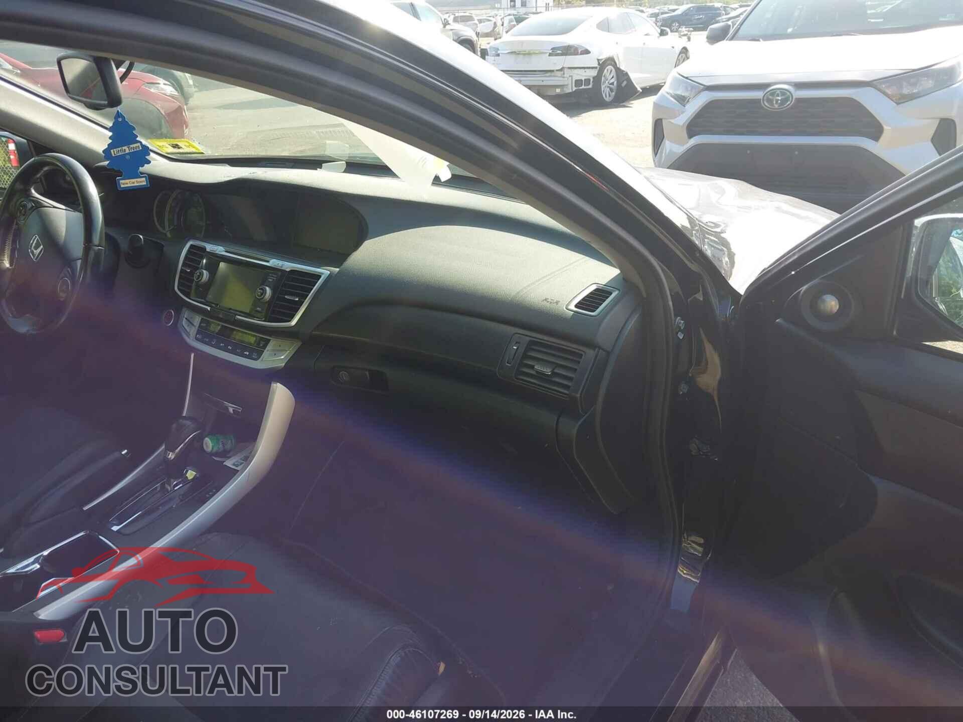 HONDA ACCORD 2015 - 1HGCR2F89FA187495