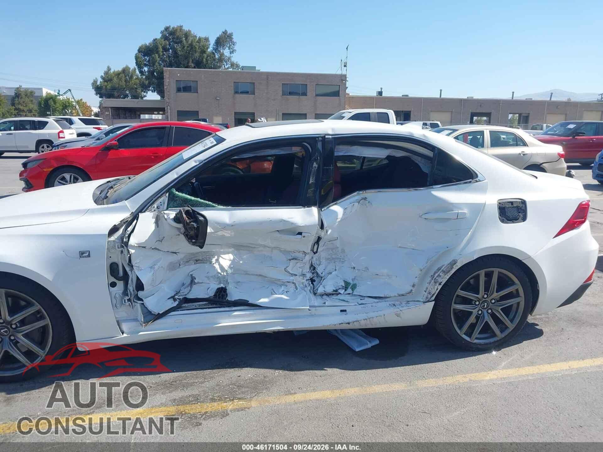 LEXUS IS 350 2016 - JTHCE1D28G5011341