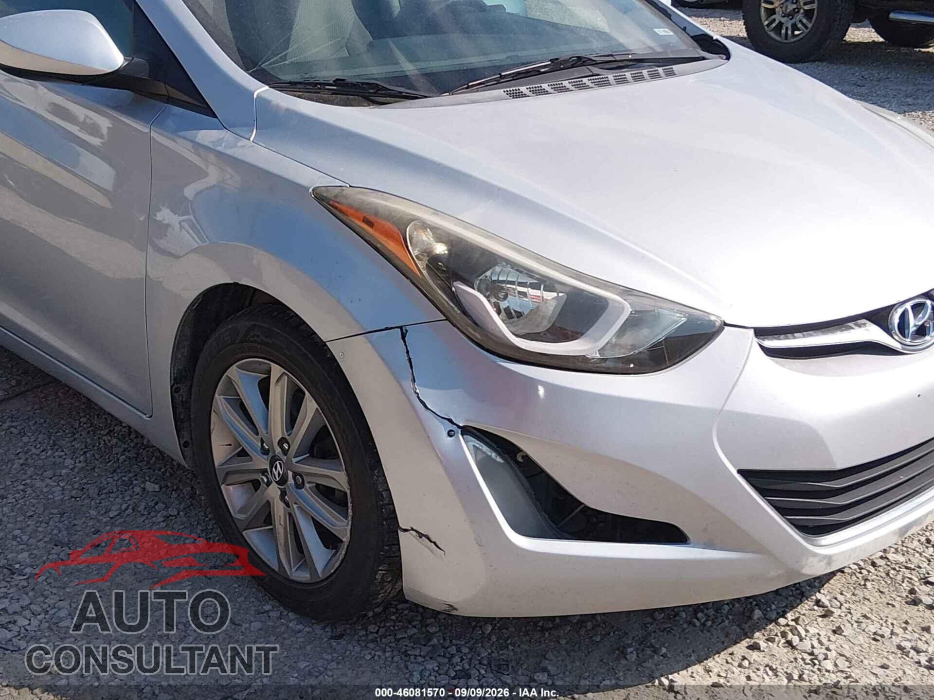 HYUNDAI ELANTRA 2015 - 5NPDH4AE2FH552610