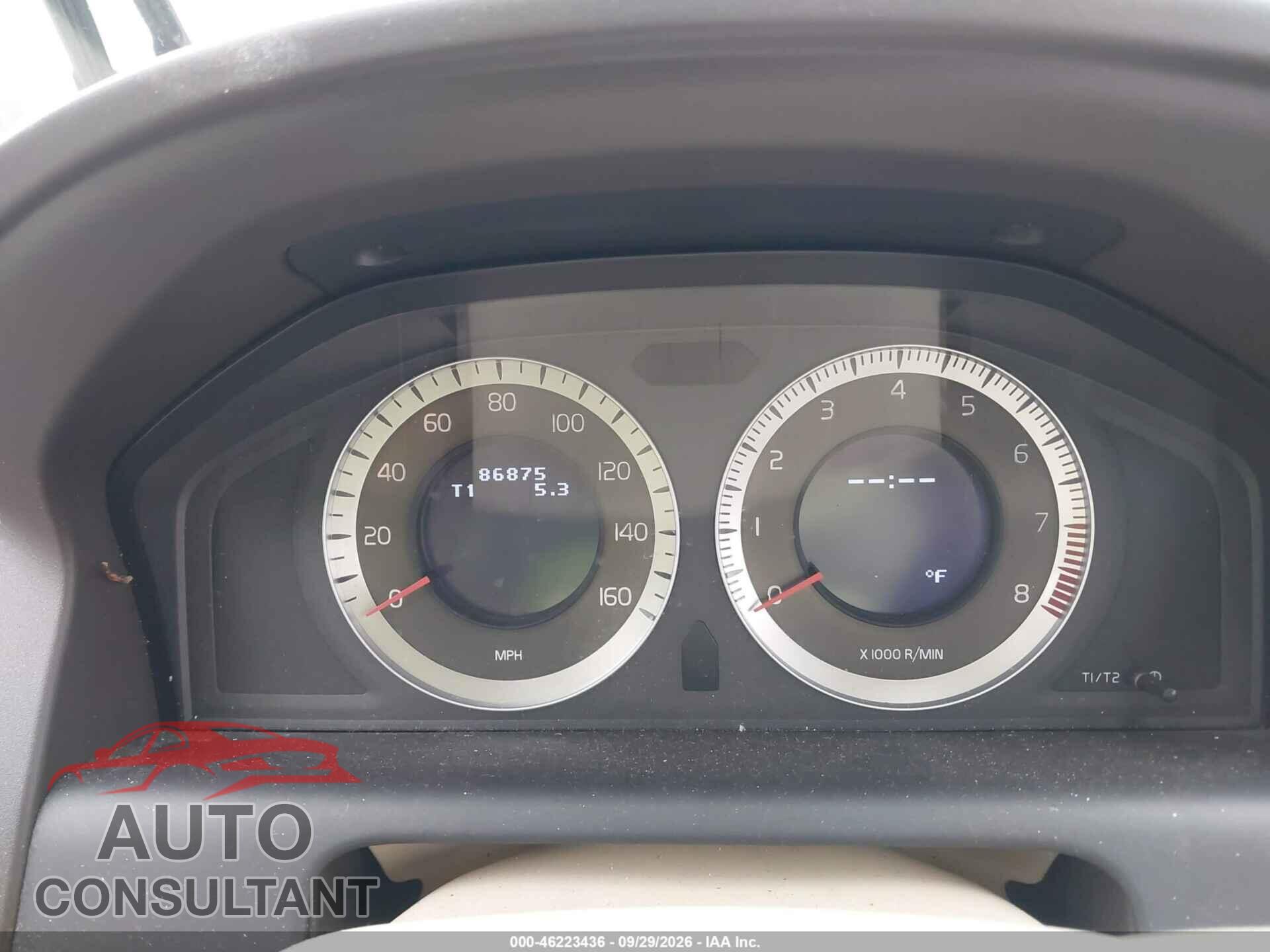 VOLVO XC60 2010 - YV4992DZ3A2110822