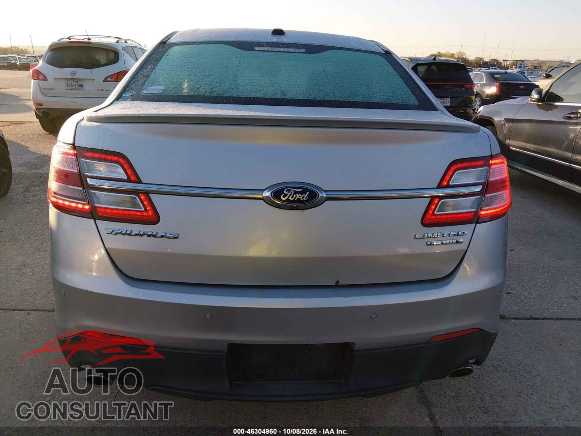 FORD TAURUS 2015 - 1FAHP2F86FG130233