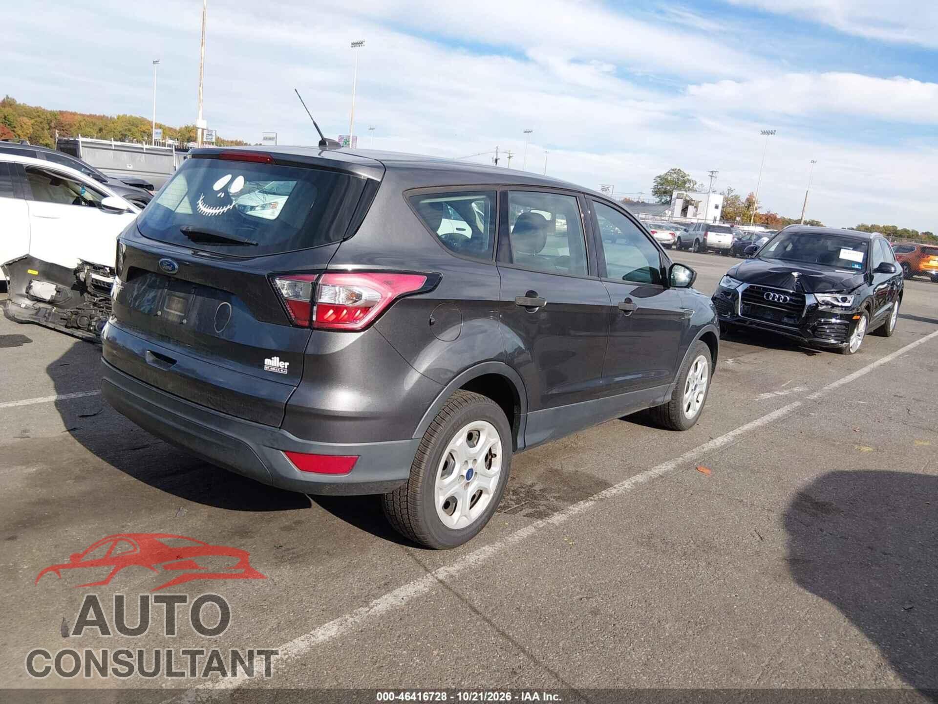 FORD ESCAPE 2018 - 1FMCU0F79JUC73059