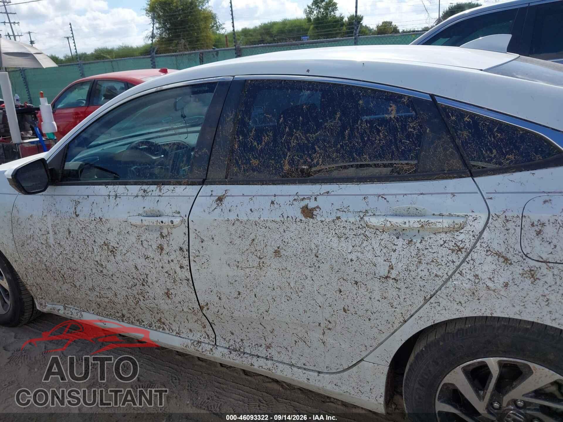 HONDA CIVIC 2018 - 2HGFC2F70JH542571