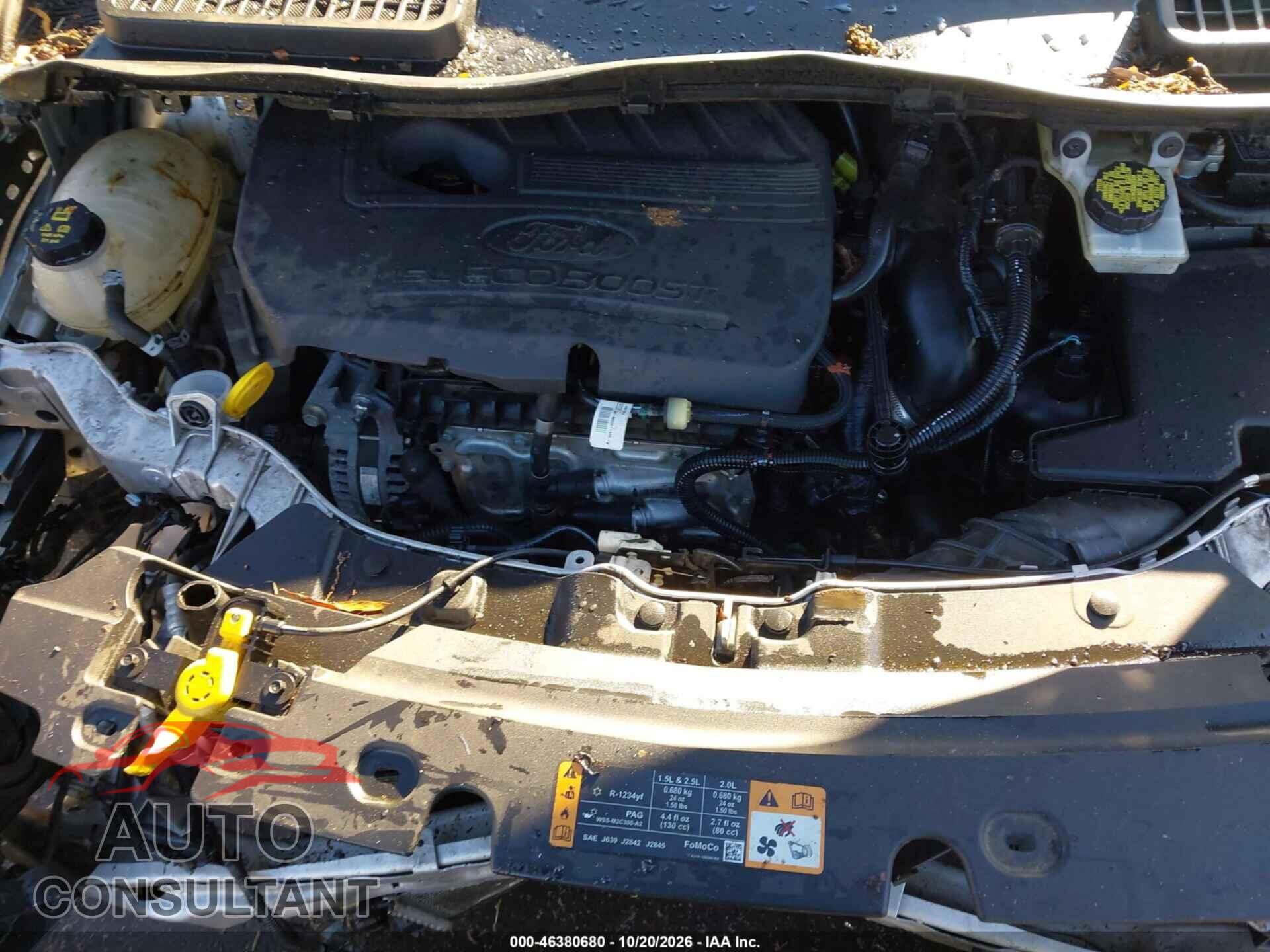 FORD ESCAPE 2017 - 1FMCU0GD6HUE84136