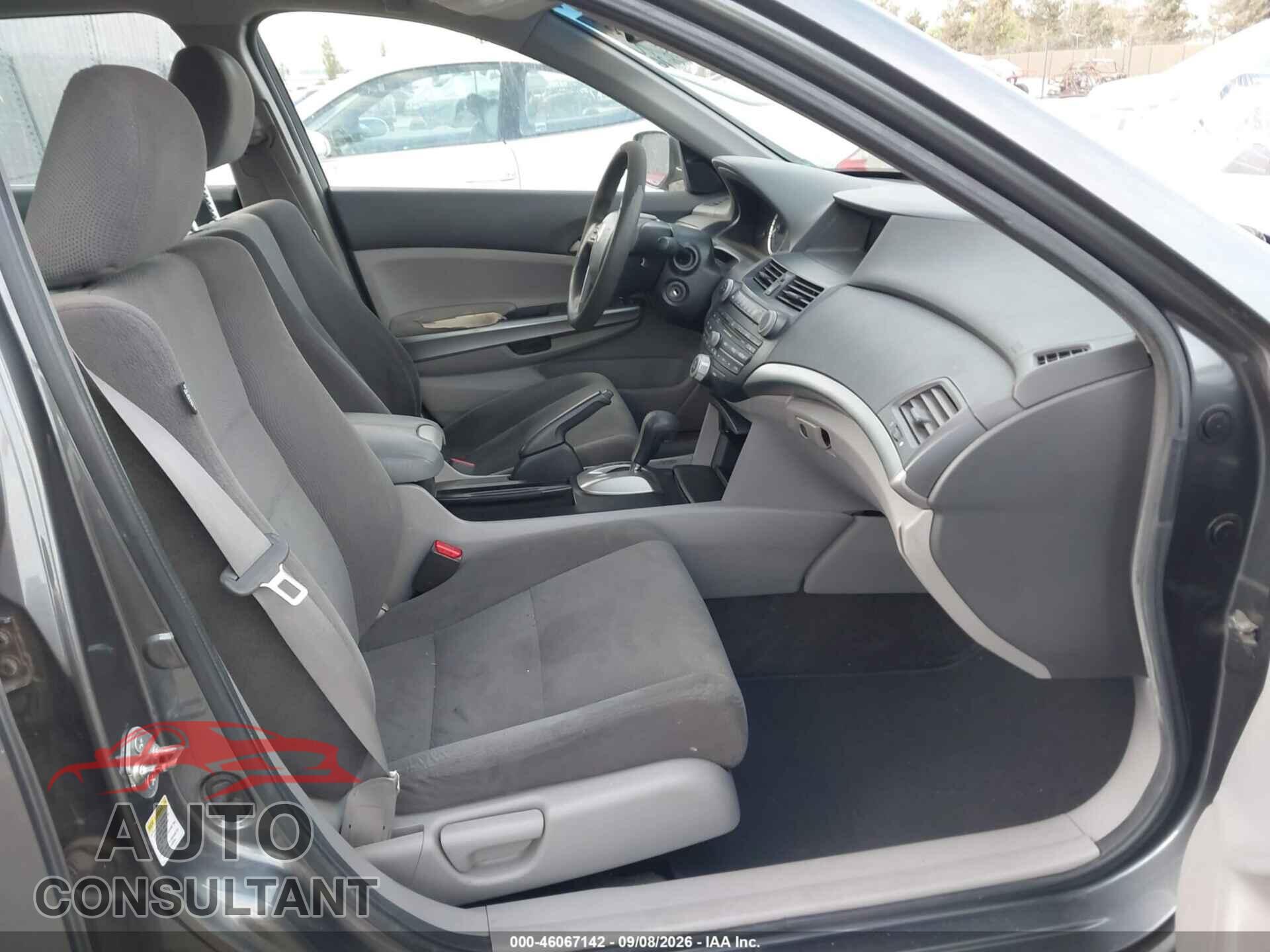HONDA ACCORD 2010 - 1HGCP2F77AA044132