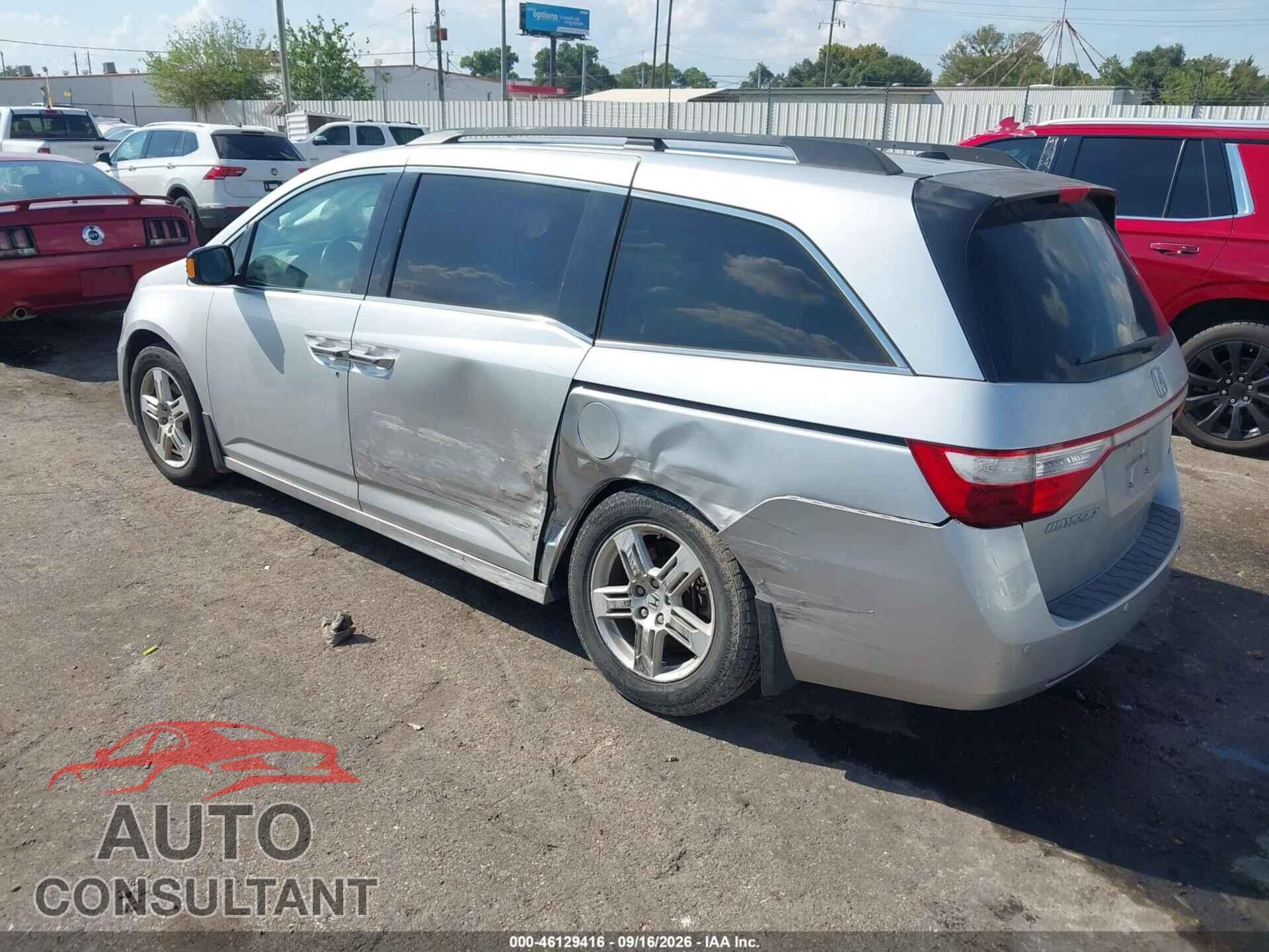 HONDA ODYSSEY 2011 - 5FNRL5H95BB052839