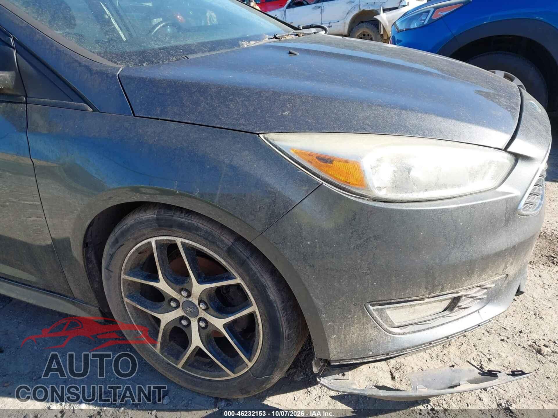 FORD FOCUS 2015 - 1FADP3F24FL371974