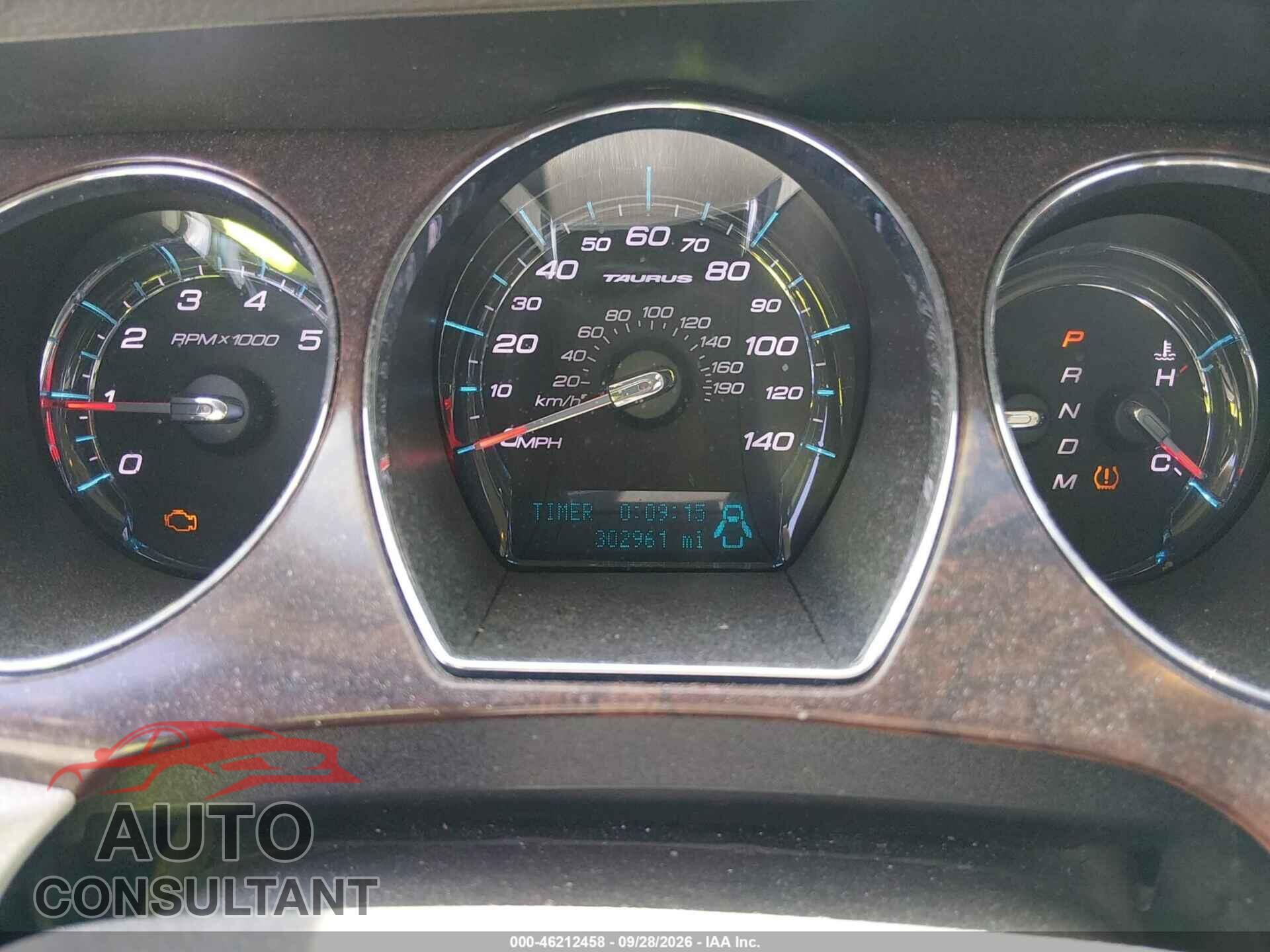 FORD TAURUS 2011 - 1FAHP2EWXBG143061
