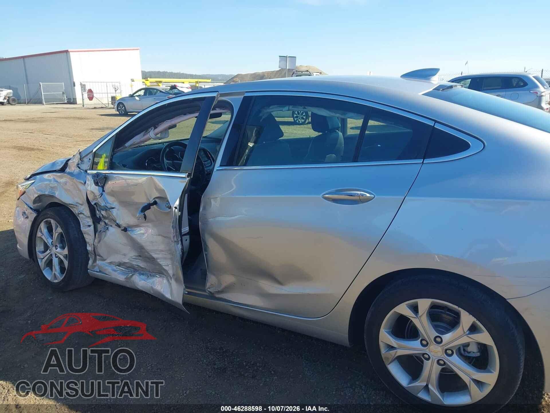 CHEVROLET CRUZE 2017 - 3G1BF5SM9HS565932