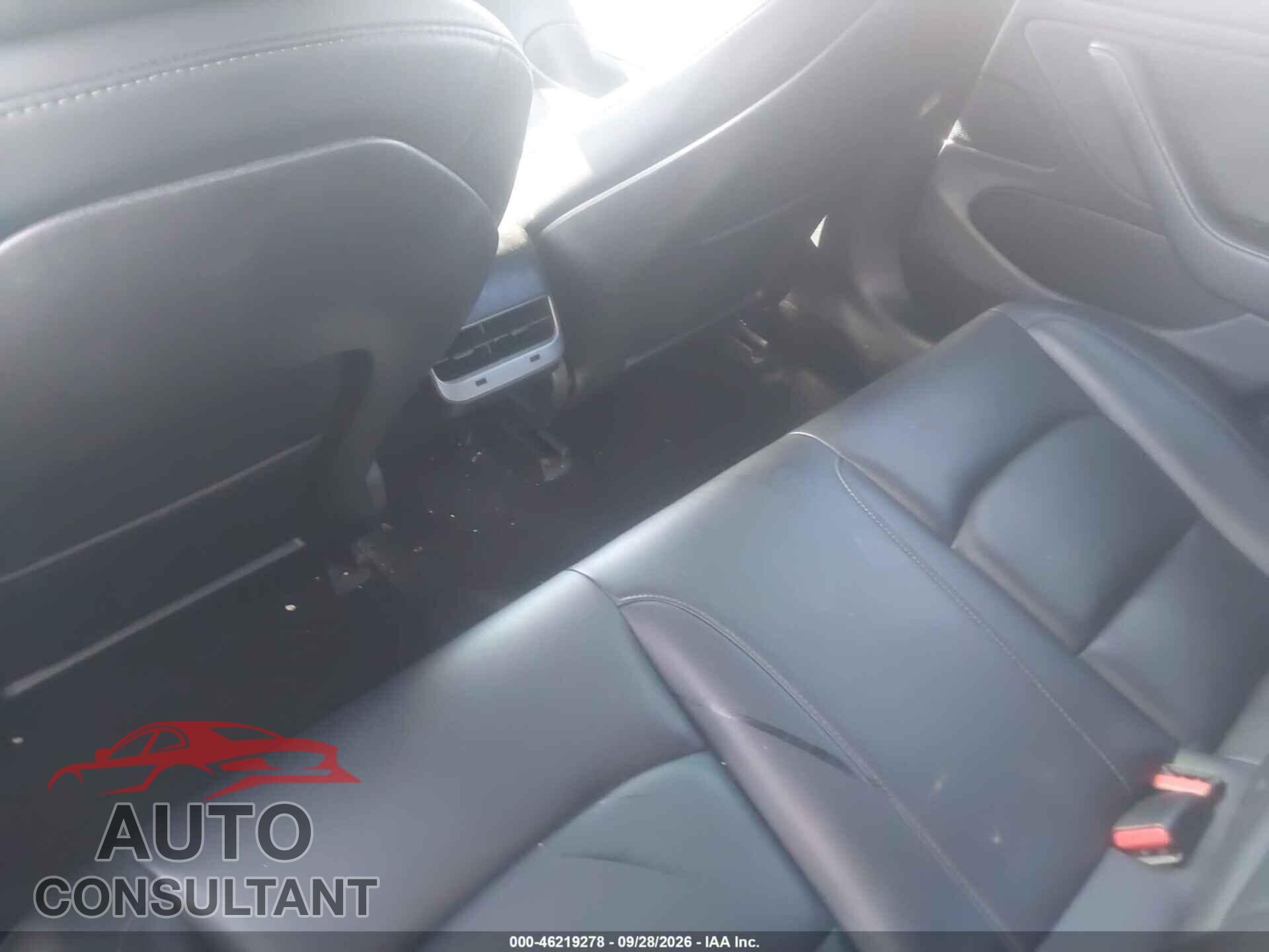 TESLA MODEL 3 2018 - 5YJ3E1EA1JF023389