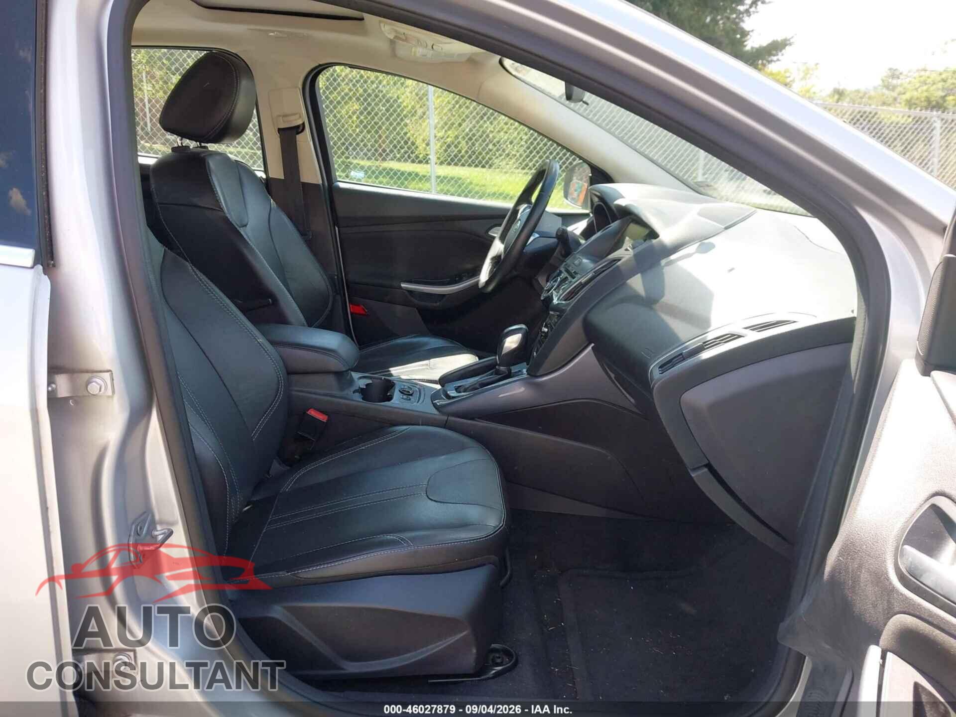 FORD FOCUS 2014 - 1FADP3N20EL180701