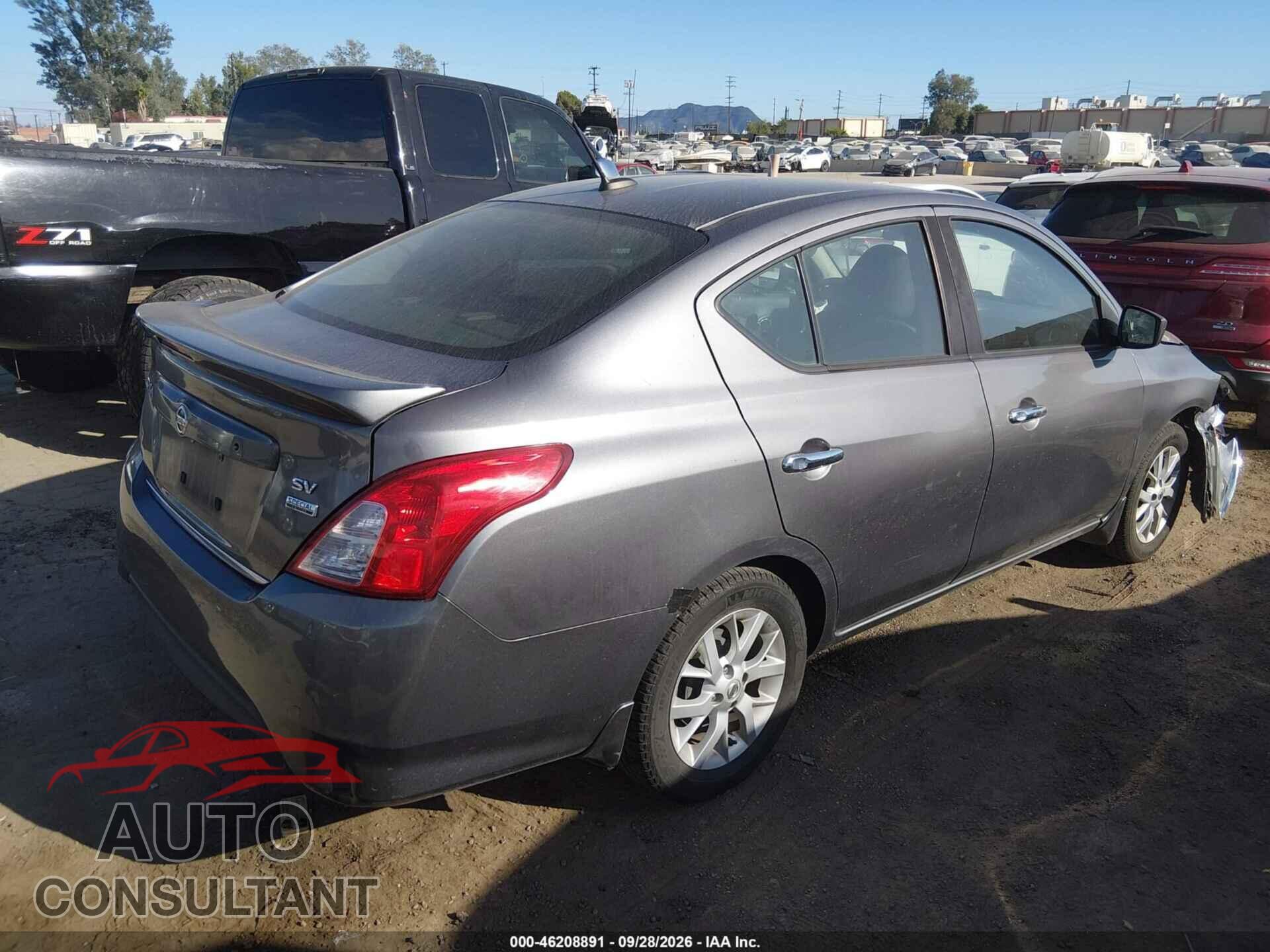 NISSAN VERSA 2017 - 3N1CN7AP5HL841669