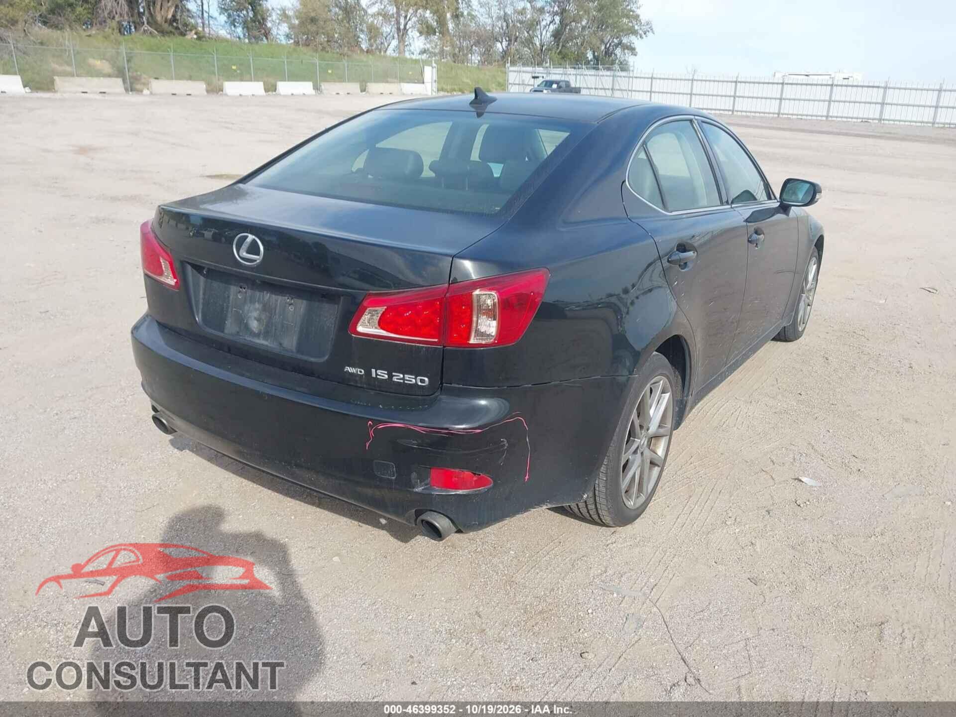 LEXUS IS 250 2013 - JTHCF5C25D5061731