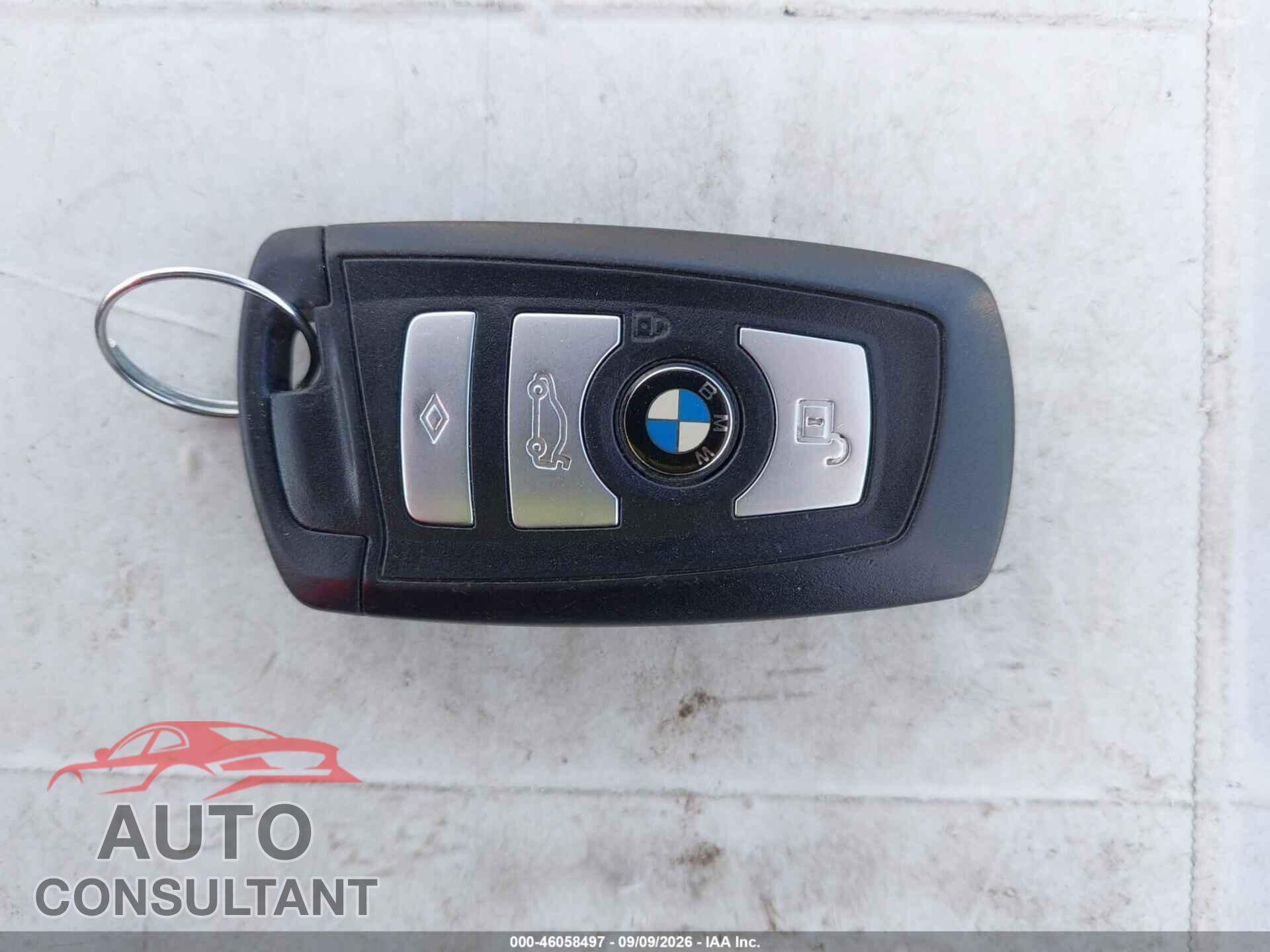 BMW 528I 2011 - WBAFR1C55BDV81565