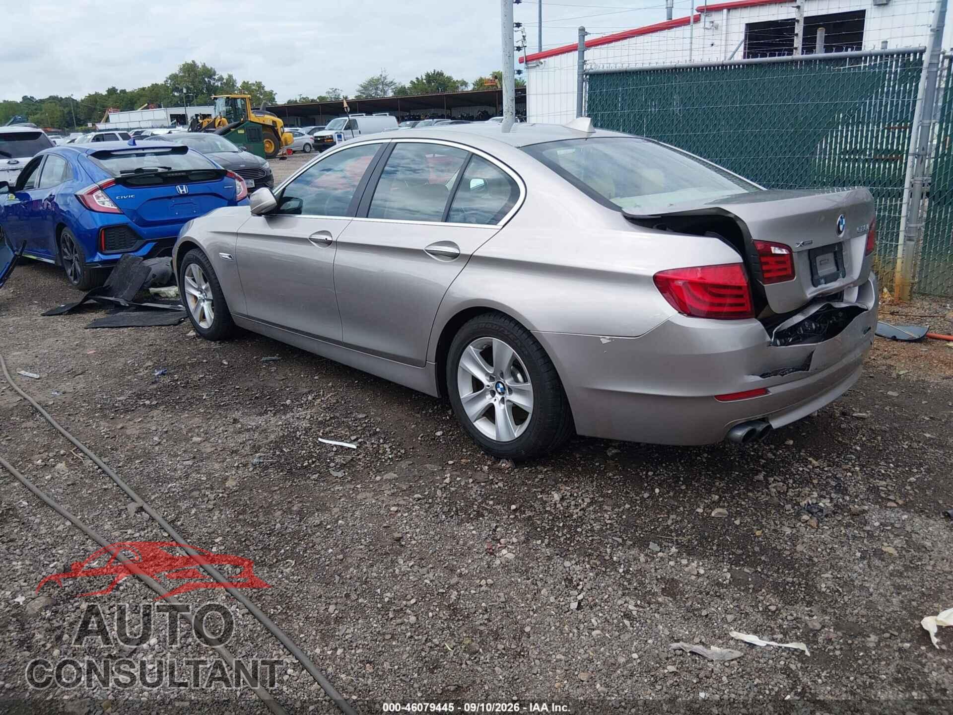 BMW 528I 2013 - WBAXH5C53DD108510