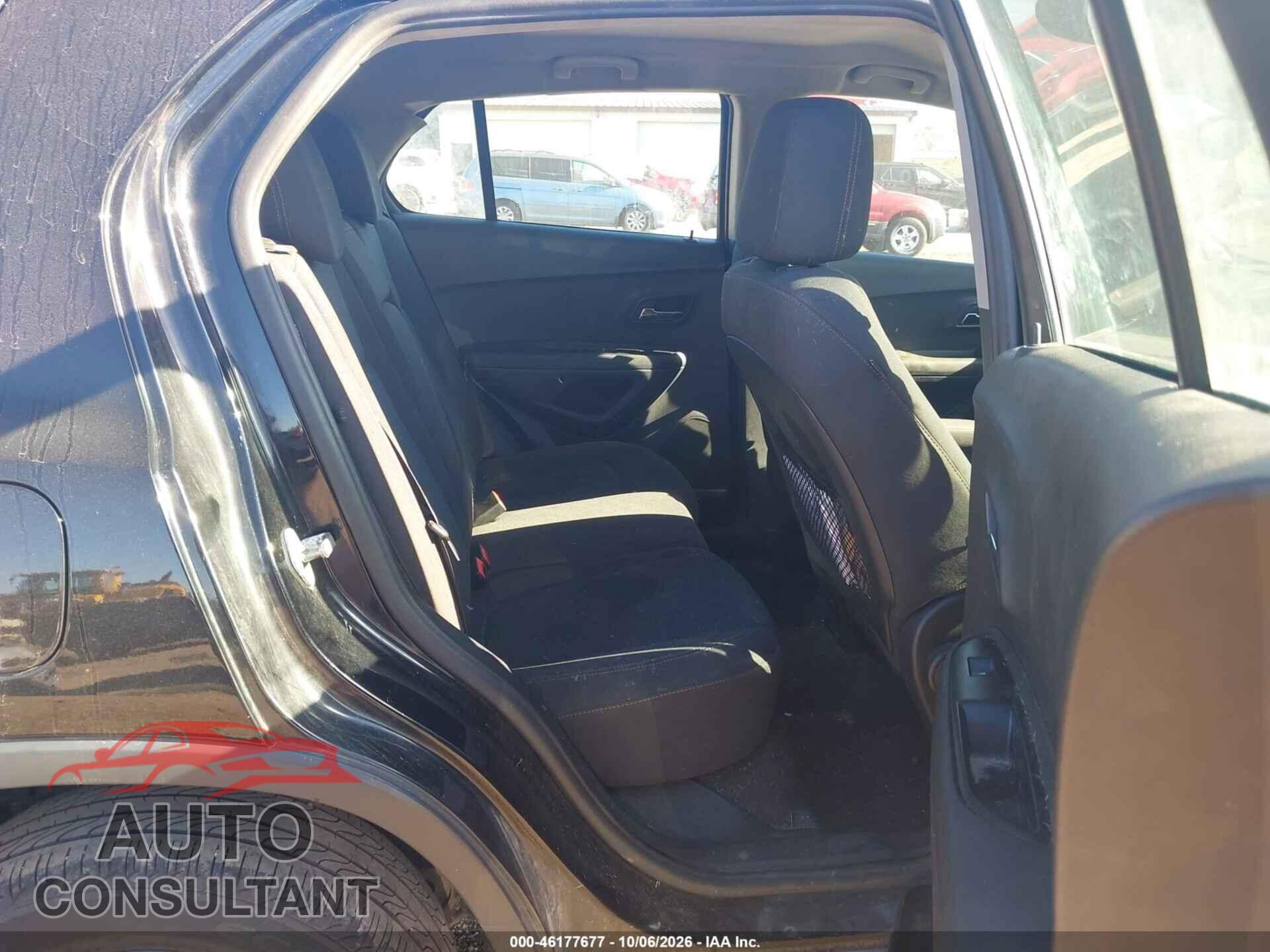 CHEVROLET TRAX 2017 - 3GNCJNSB4HL178831
