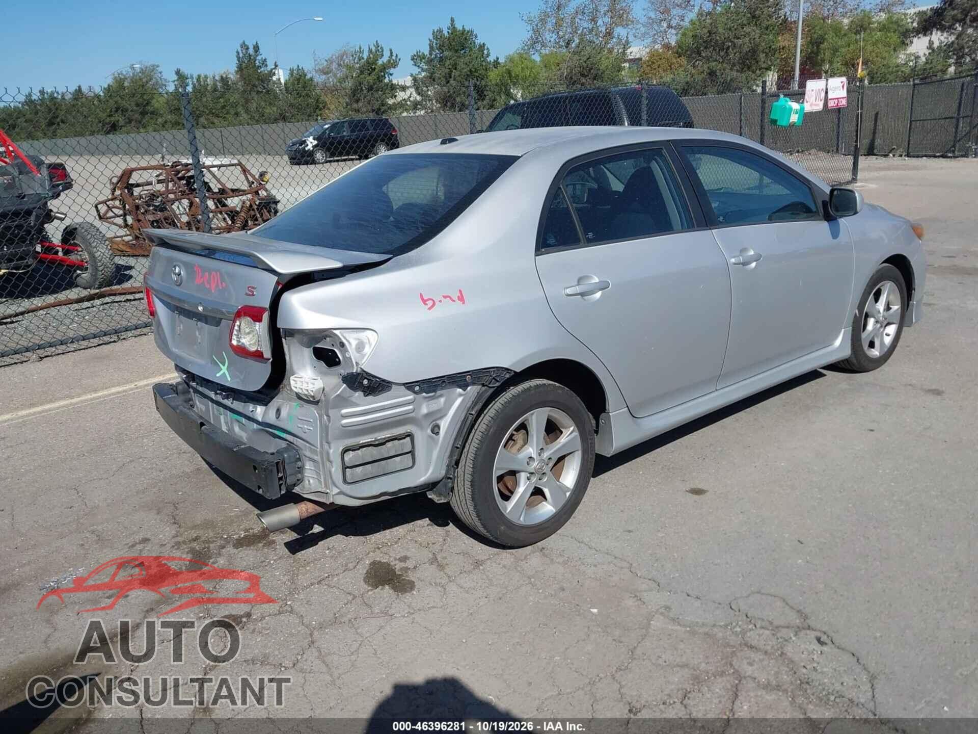 TOYOTA COROLLA 2011 - 2T1BU4EE2BC656931