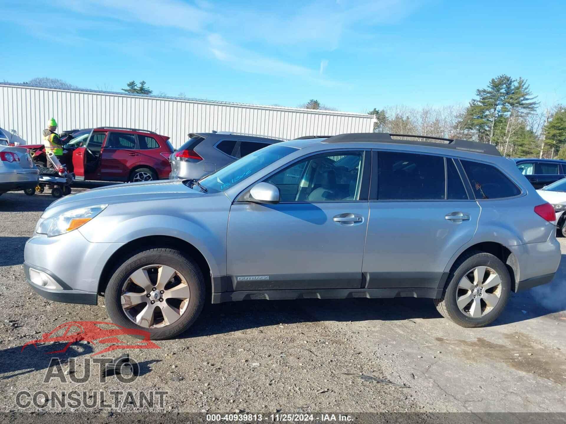 SUBARU OUTBACK 2012 - 4S4BRBLC4C3268581