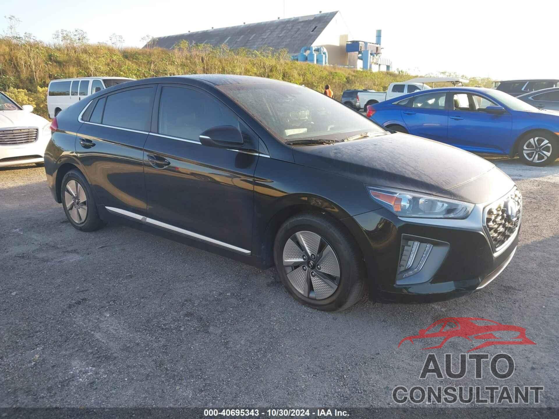 HYUNDAI IONIQ HYBRID 2022 - KMHC75LC7NU281446