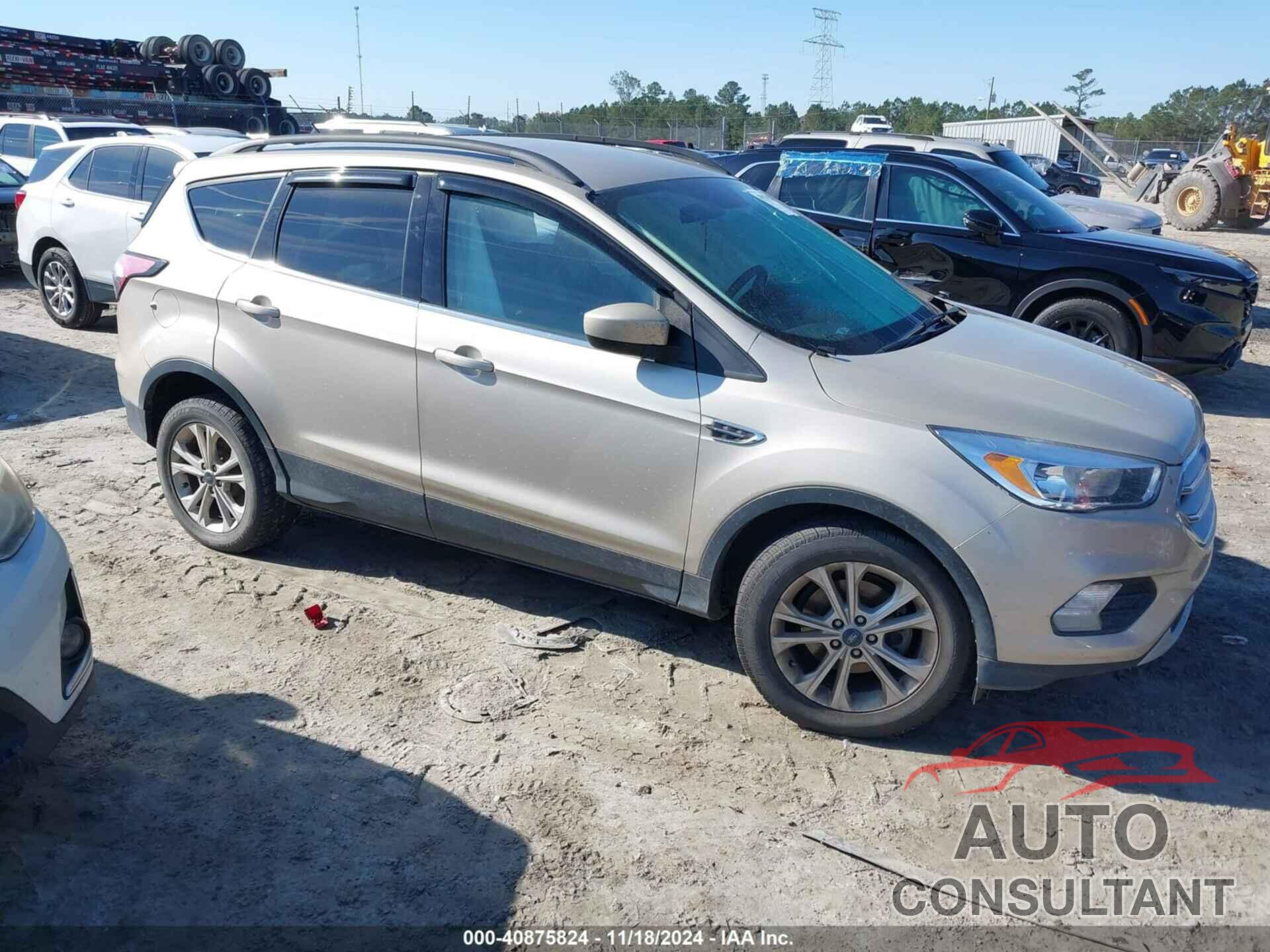 FORD ESCAPE 2018 - 1FMCU0GDXJUB75047