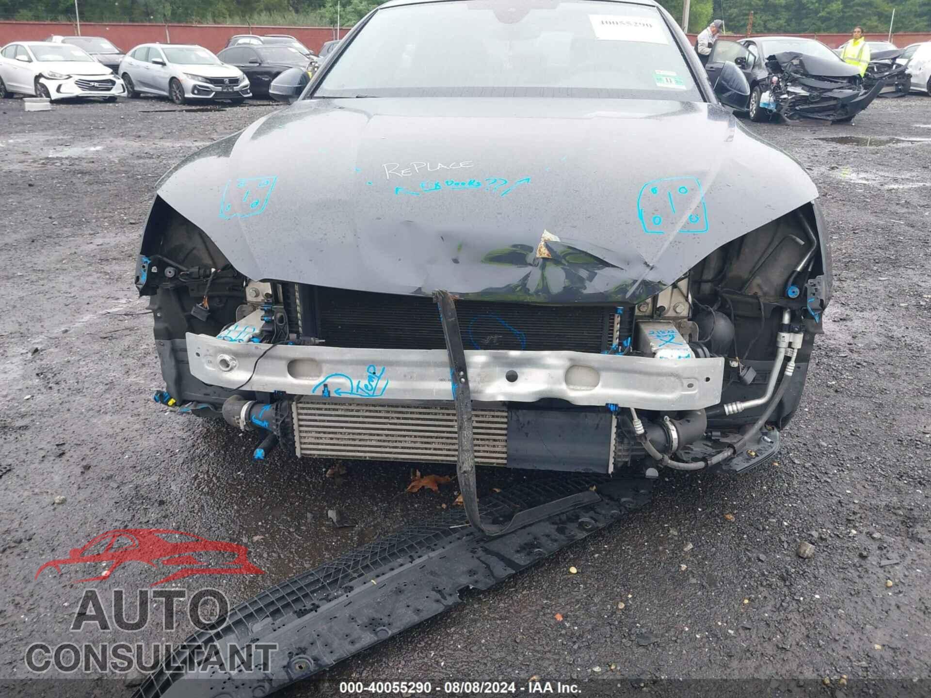 AUDI A5 2018 - WAUENCF51JA011061