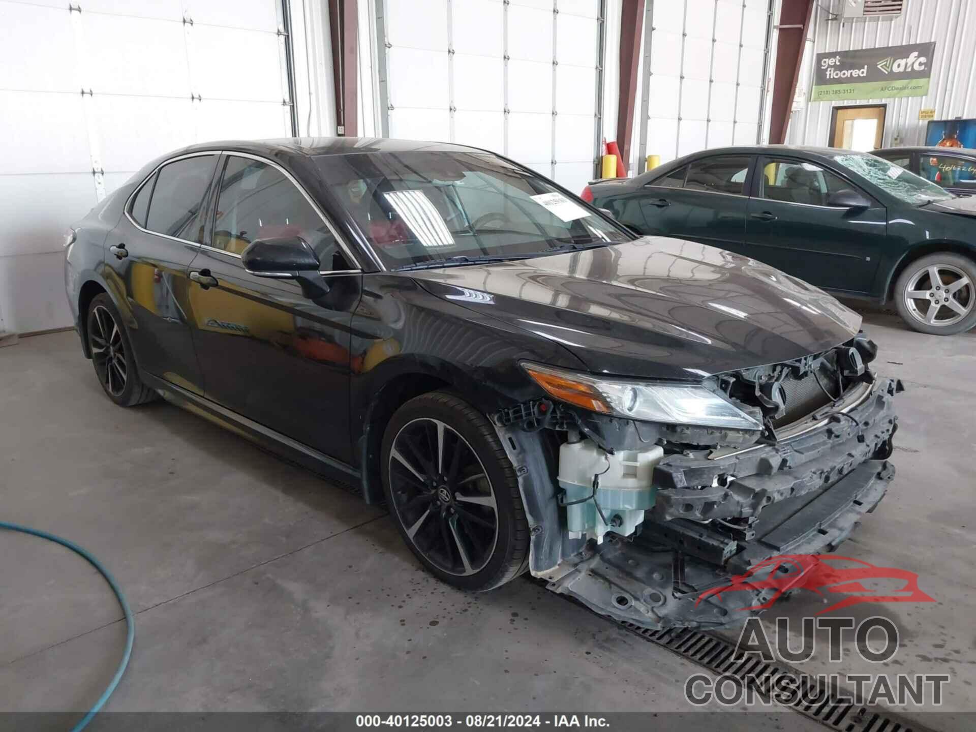 TOYOTA CAMRY 2019 - 4T1B61HK0KU700157