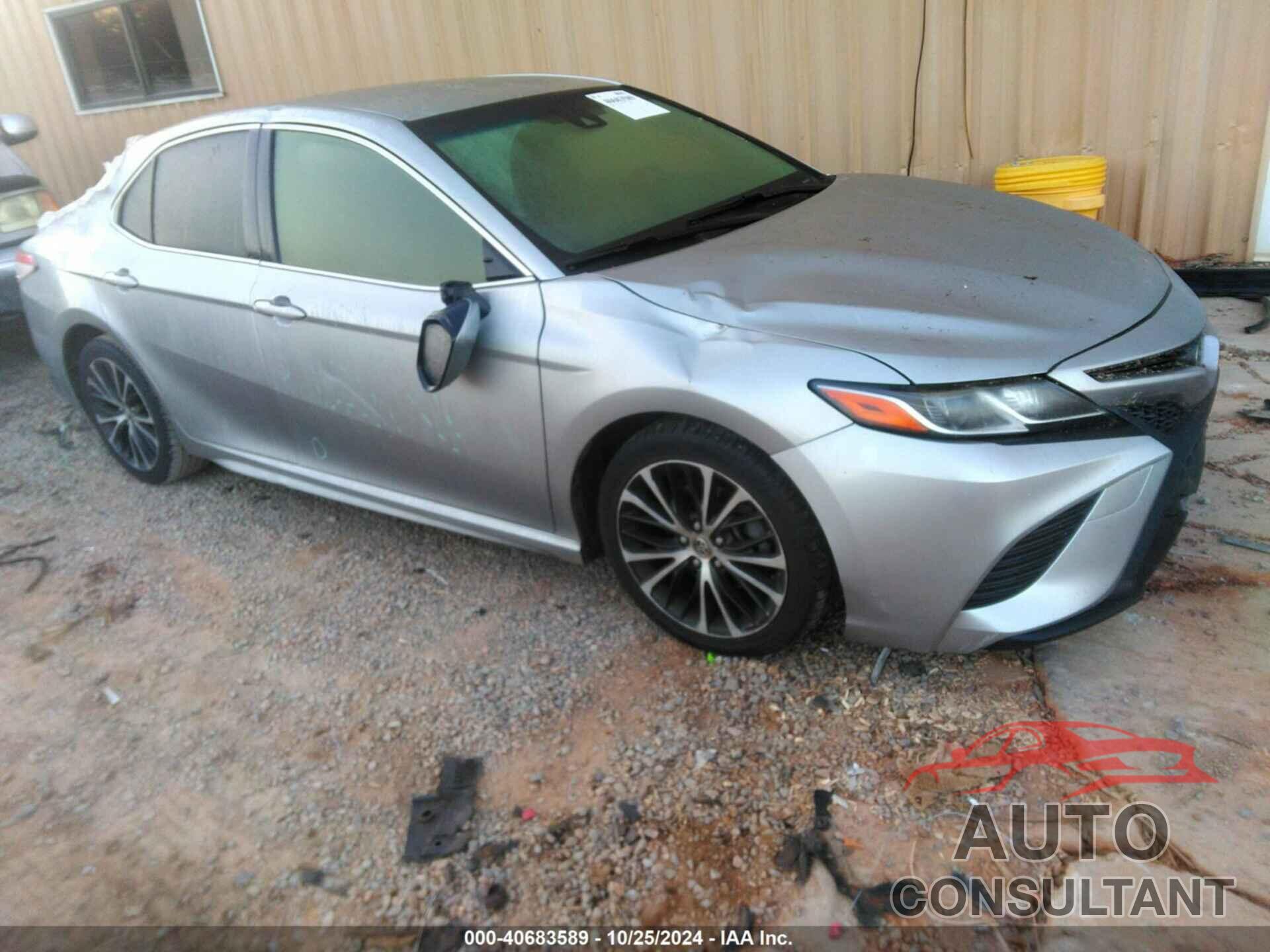 TOYOTA CAMRY 2018 - JTNB11HK4J3008969