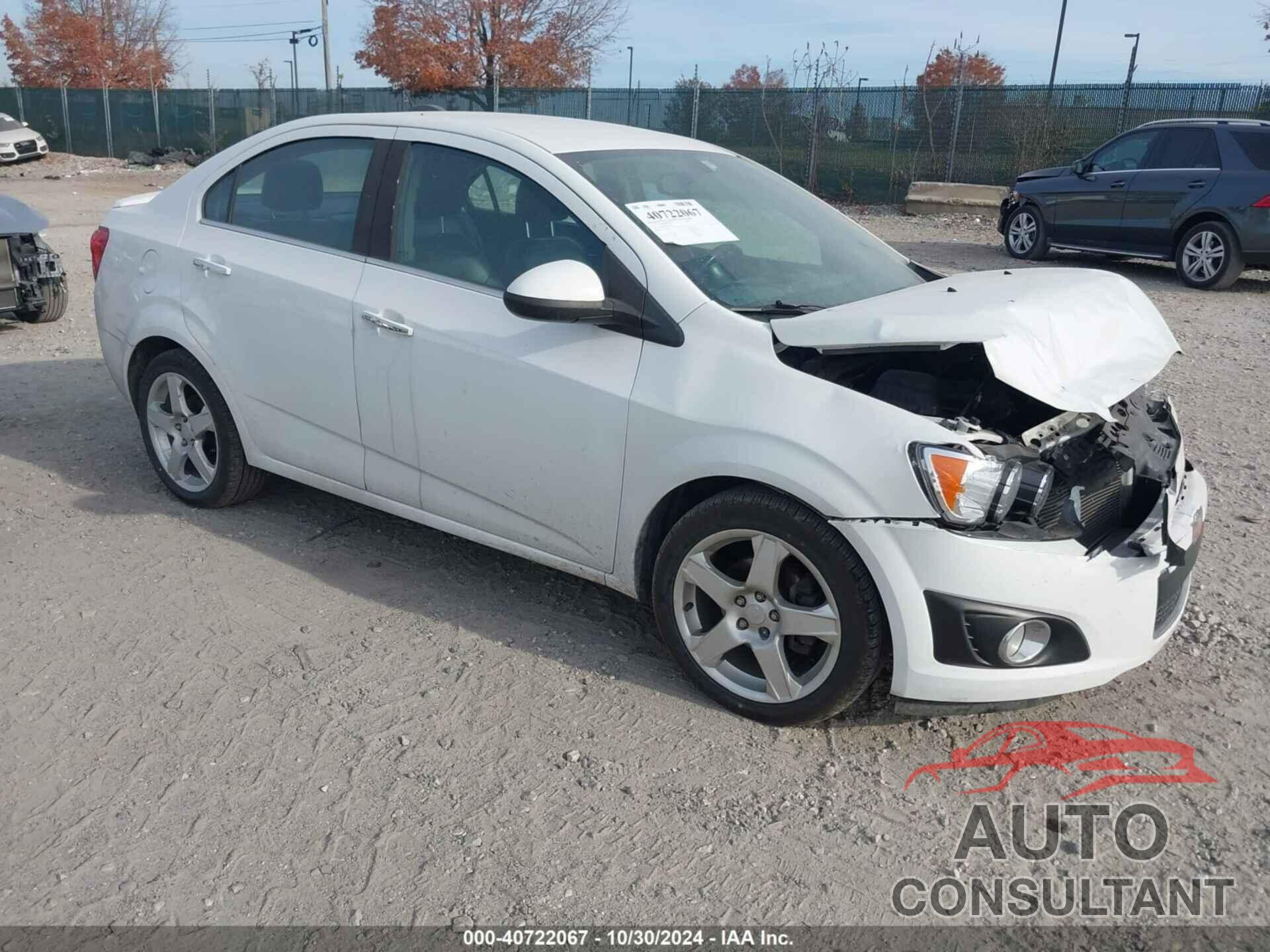 CHEVROLET SONIC 2016 - 1G1JE5SB9G4144997