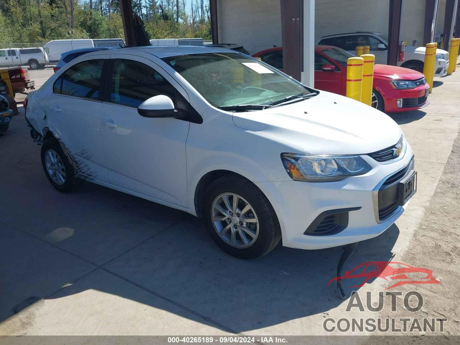 CHEVROLET SONIC 2017 - 1G1JD5SGXH4101401