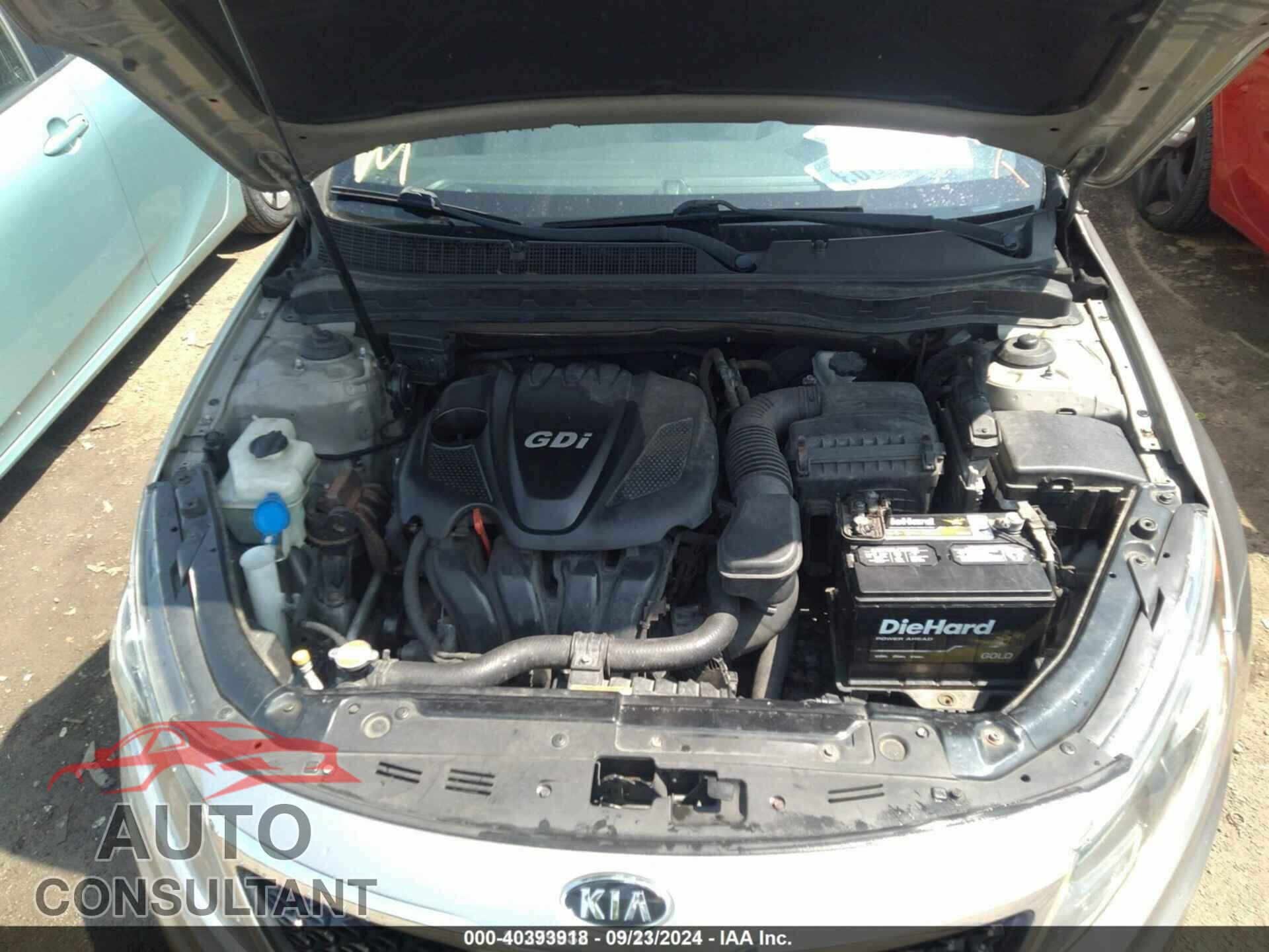 KIA OPTIMA 2011 - KNAGN4A79B5080355