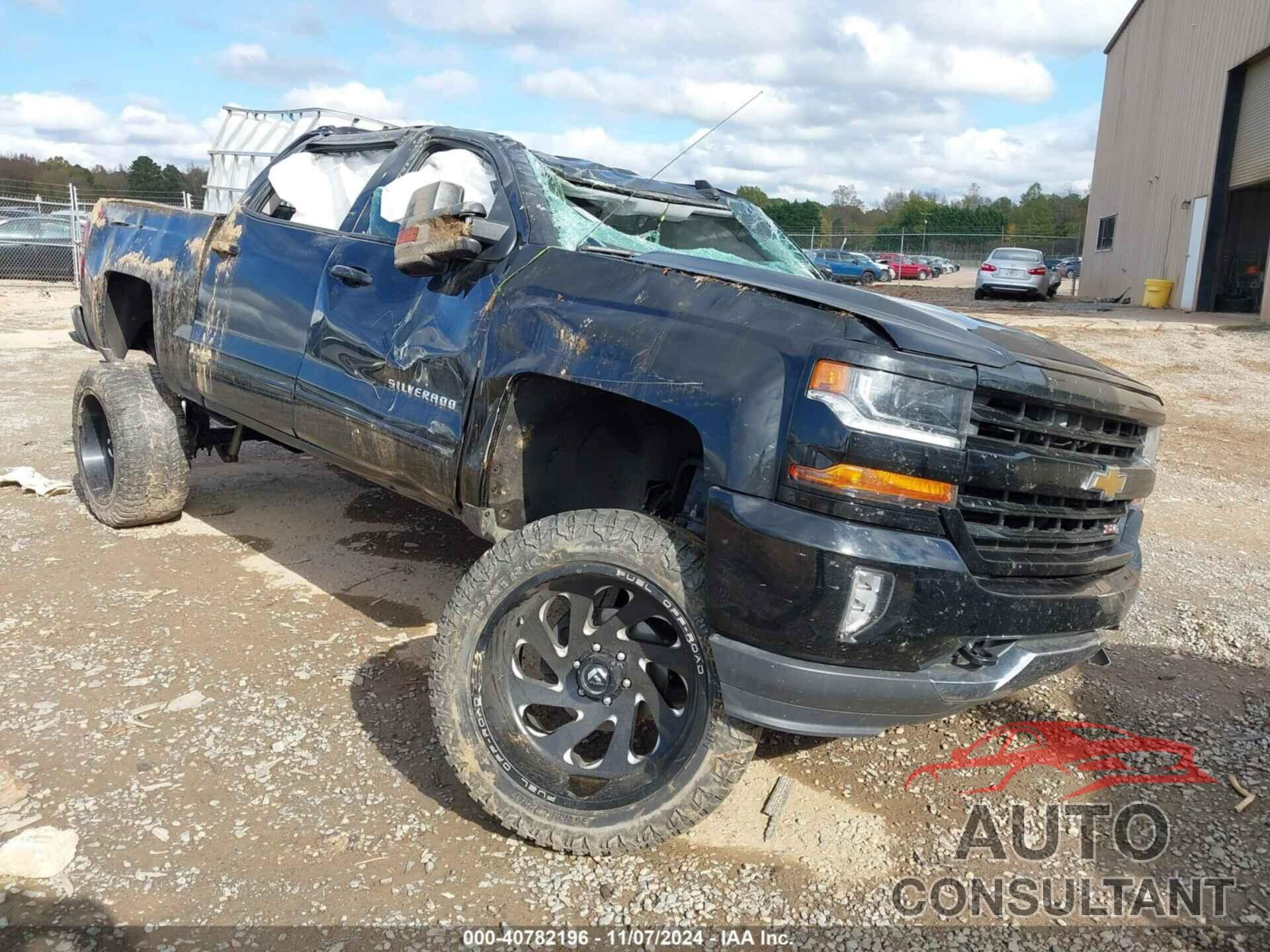 CHEVROLET SILVERADO 1500 2018 - 3GCUKREC6JG514029