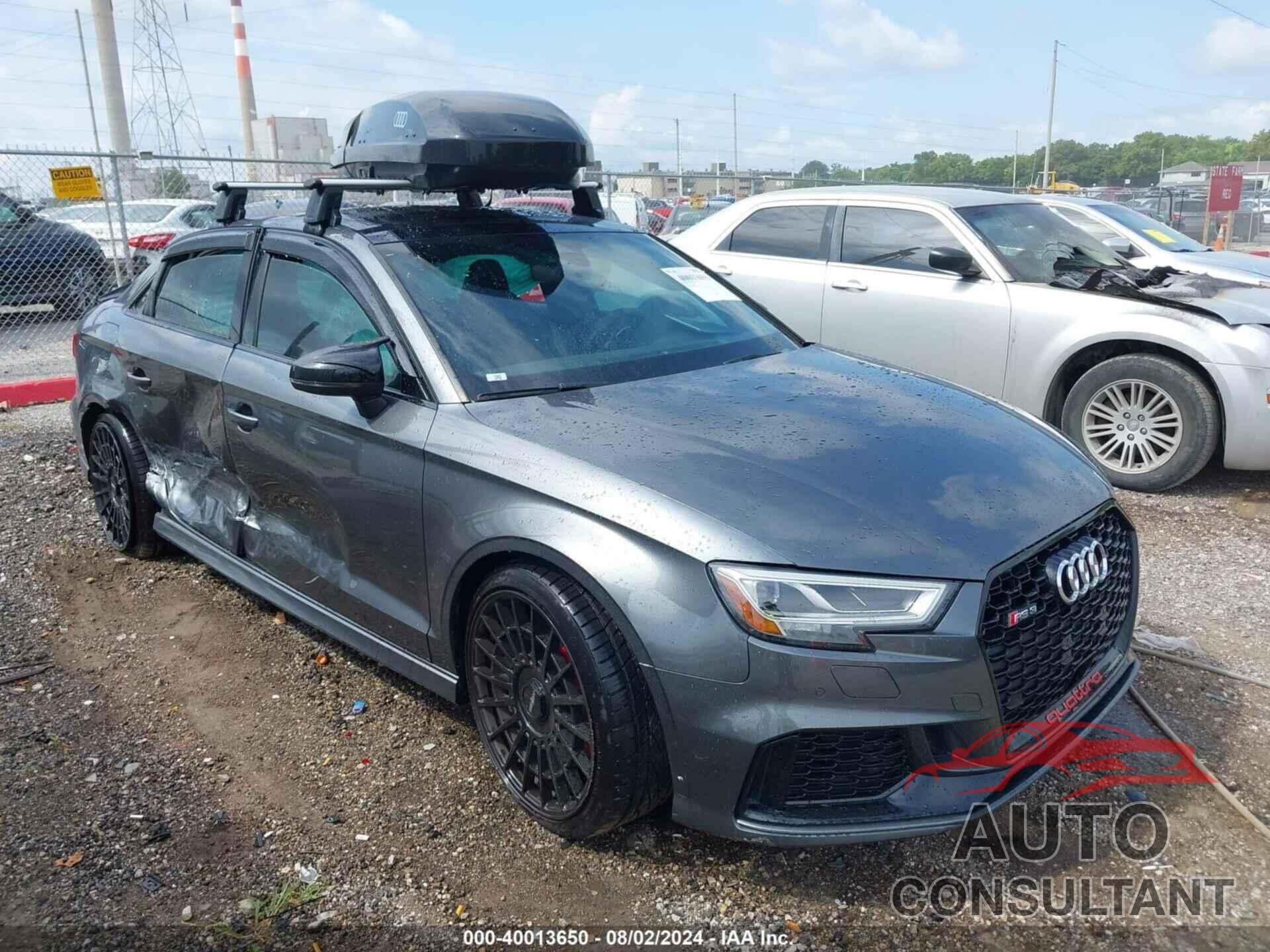 AUDI RS 3 2019 - WUABWGFF8KA905095