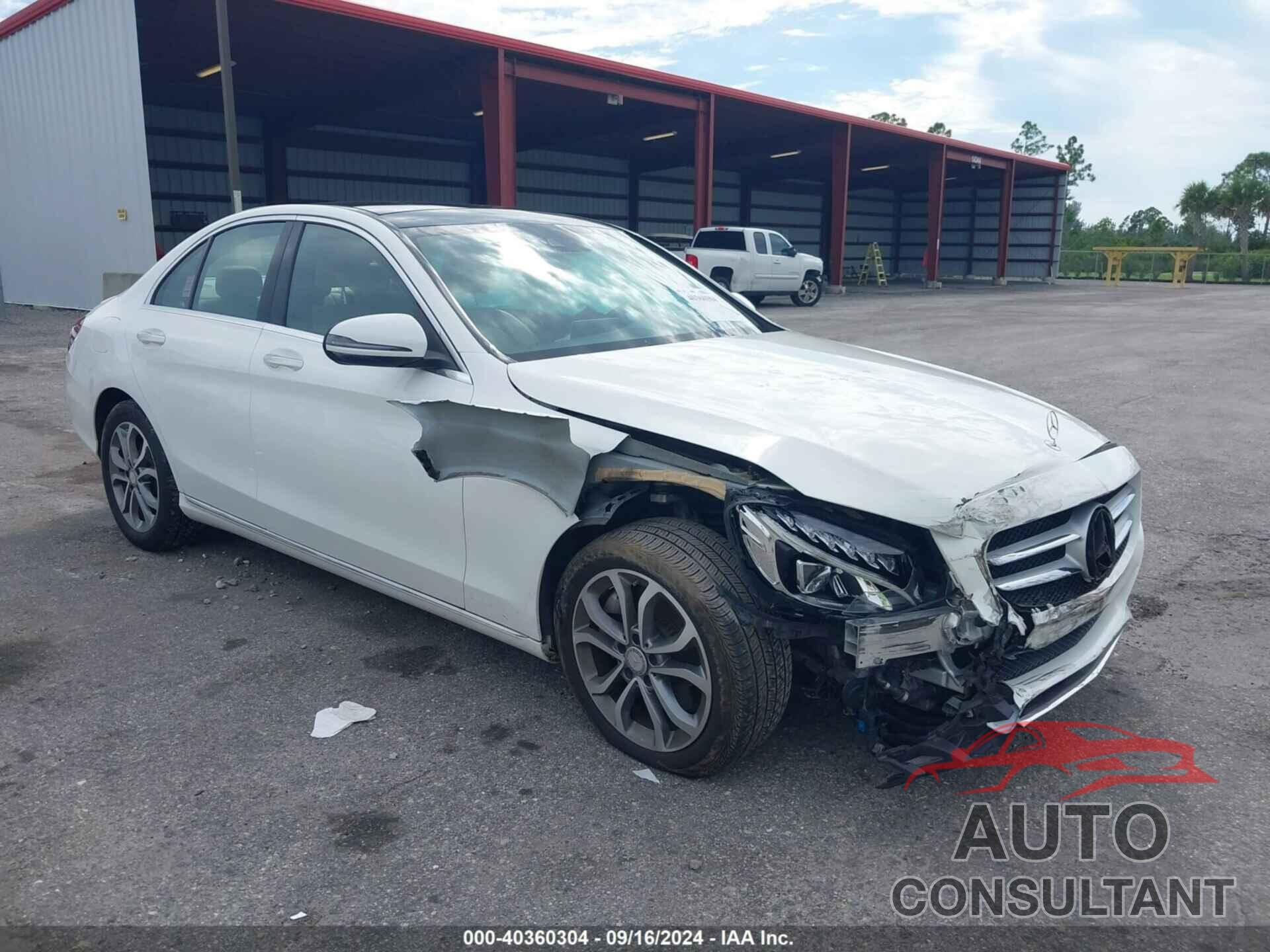 MERCEDES-BENZ C 300 2016 - WDDWF4KB3GR138612