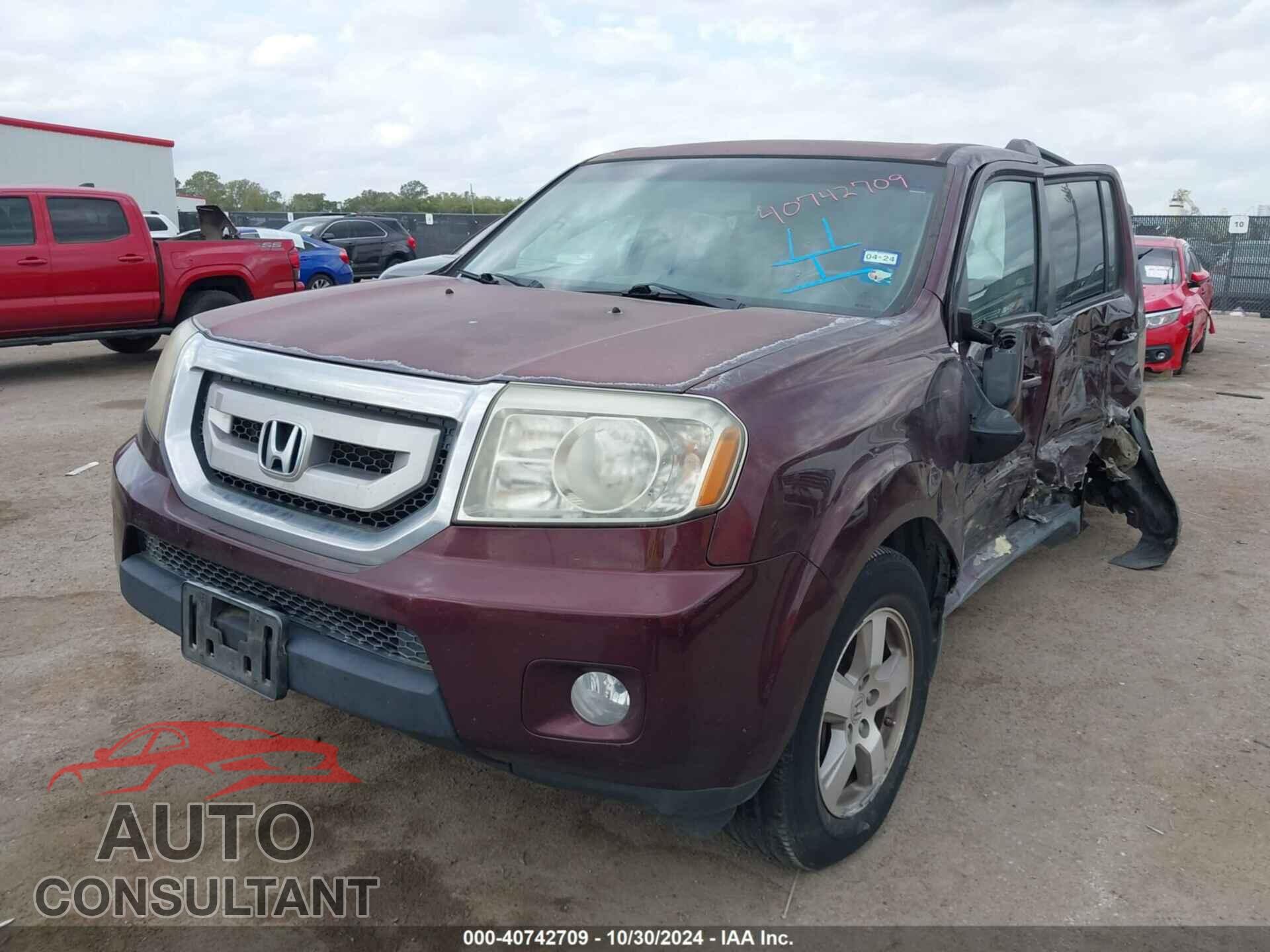 HONDA PILOT 2011 - 5FNYF3H59BB040777