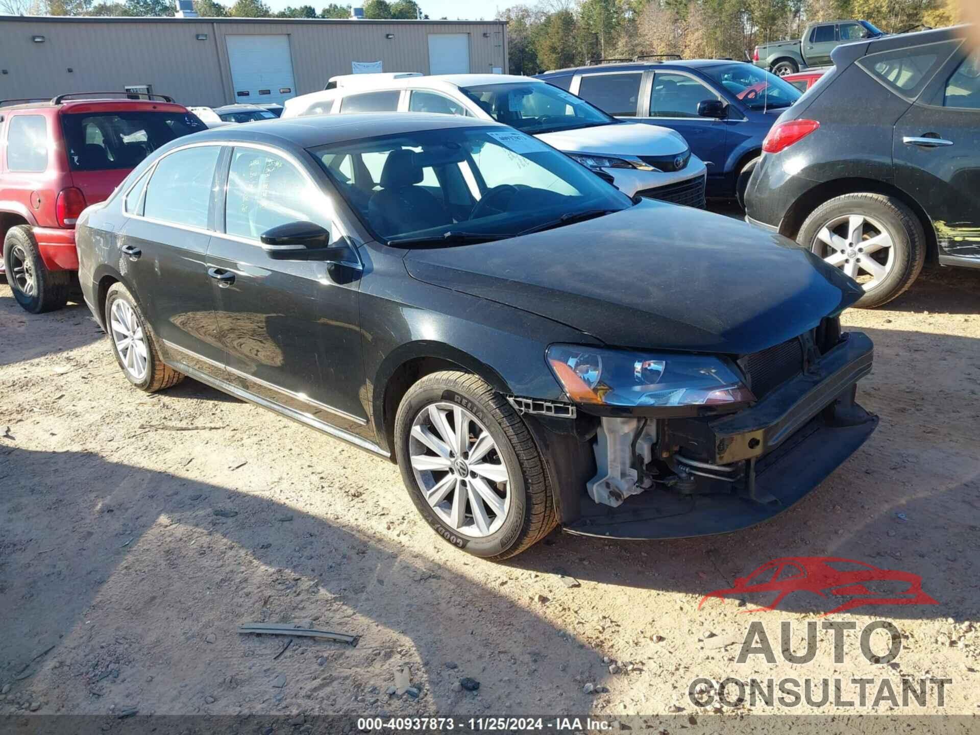 VOLKSWAGEN PASSAT 2013 - 1VWCP7A39DC055767